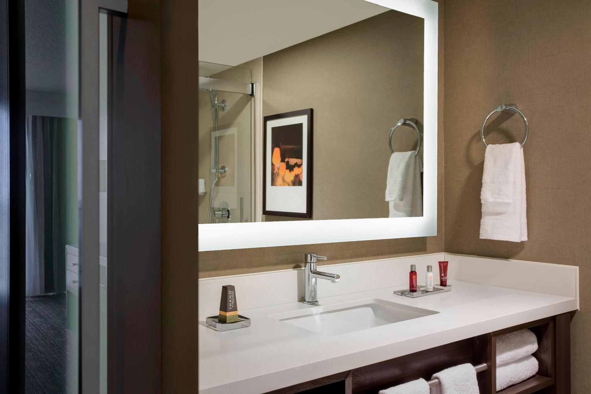 Standard King Room