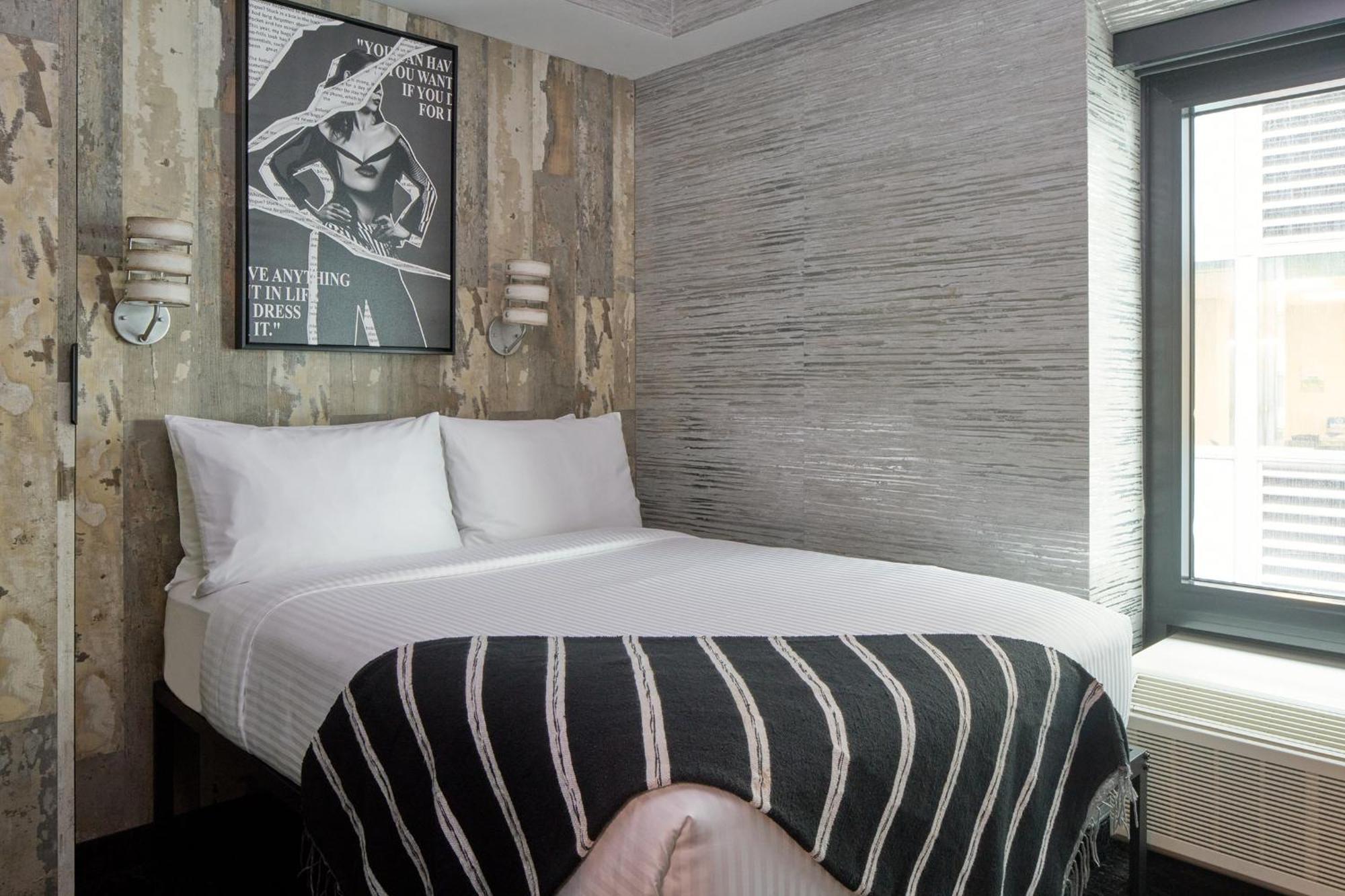 Quarto Standard Completo