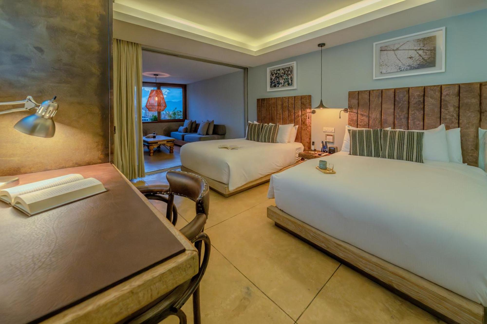 Twin Junior Suite