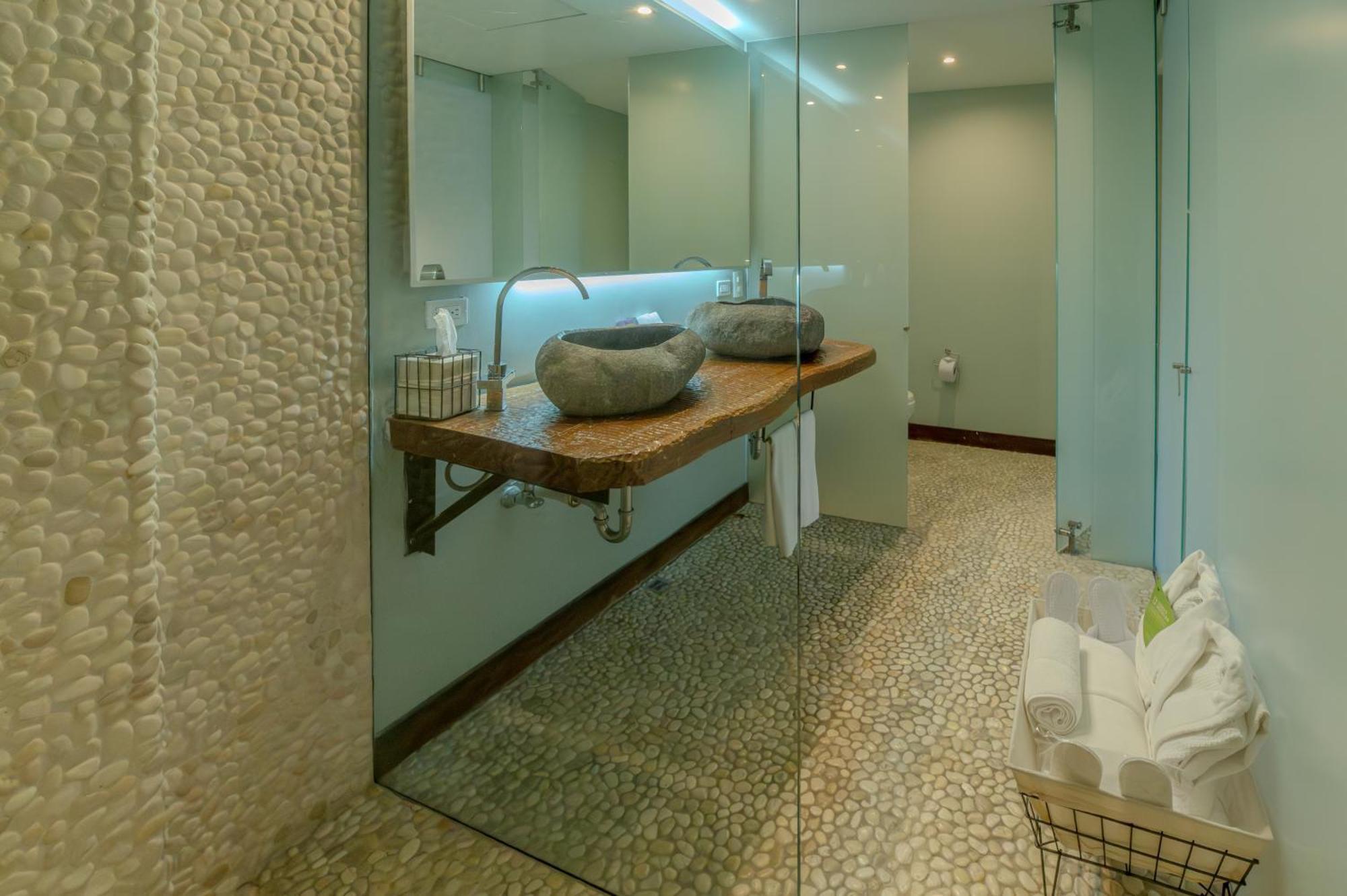 Exclusive Suite