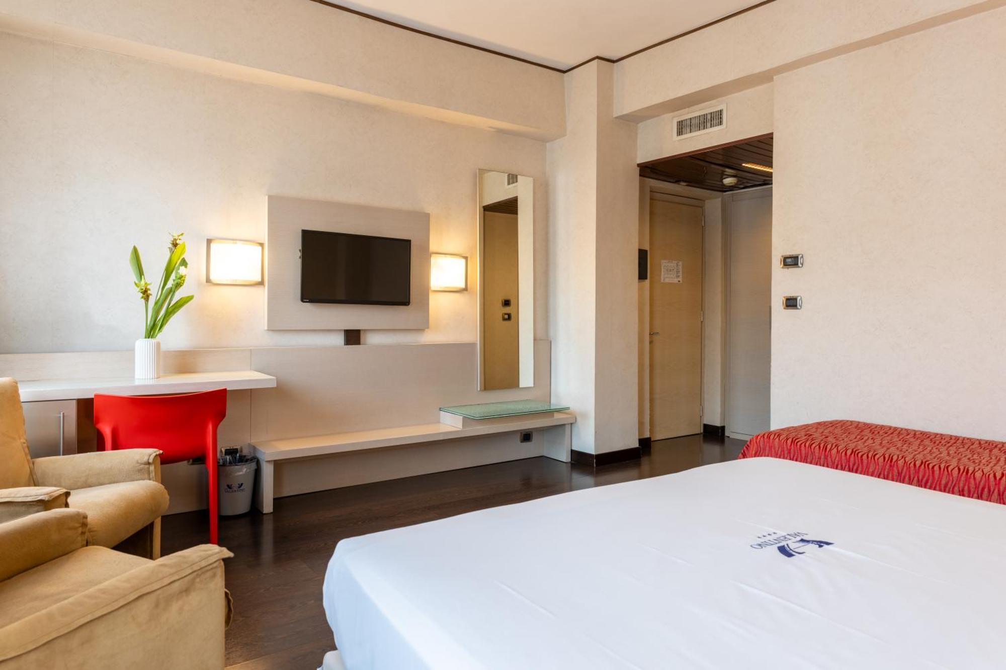 Triple Room,1609725968:JPEG