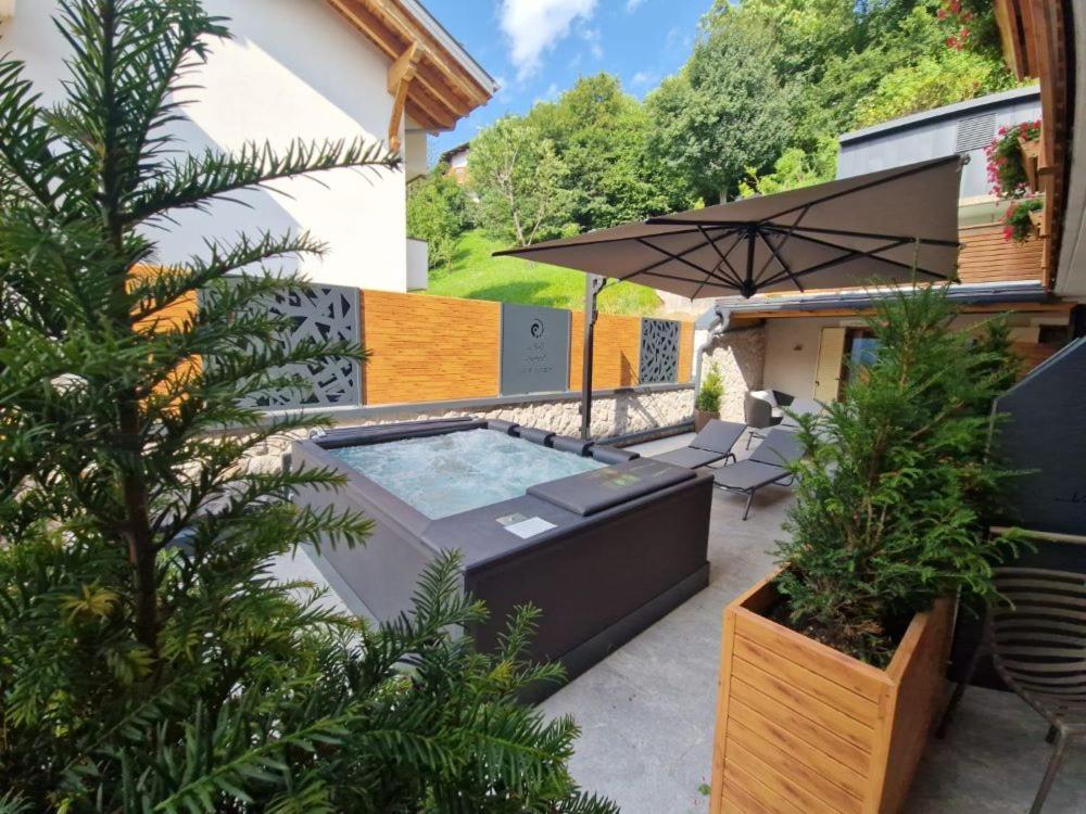 Family Room Terrace,1609726697:JPEG