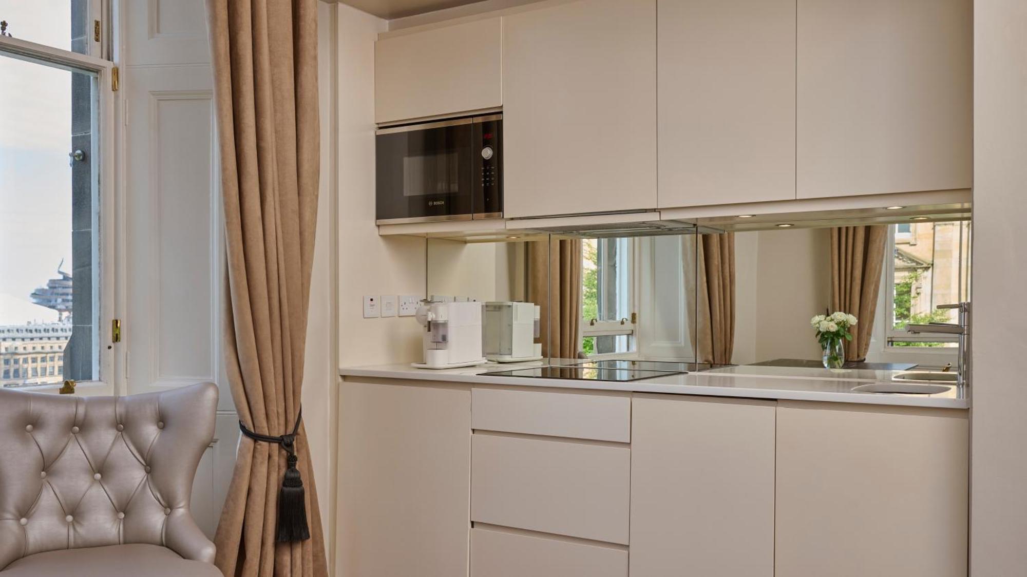 Premier met 1 Slaapkamer en Uitzicht op de Stad
