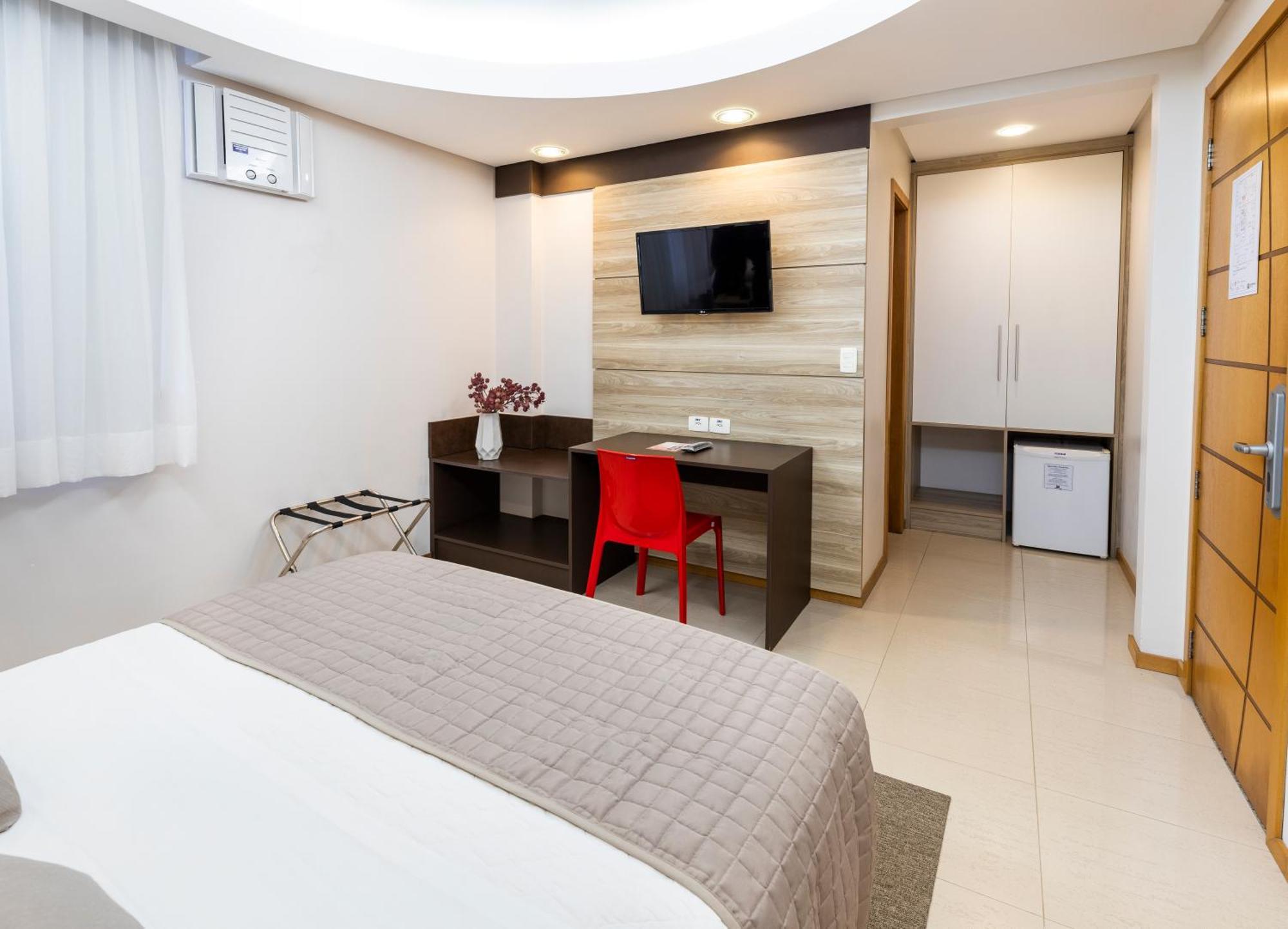 Queen Room with Spa Bath - Adults Only