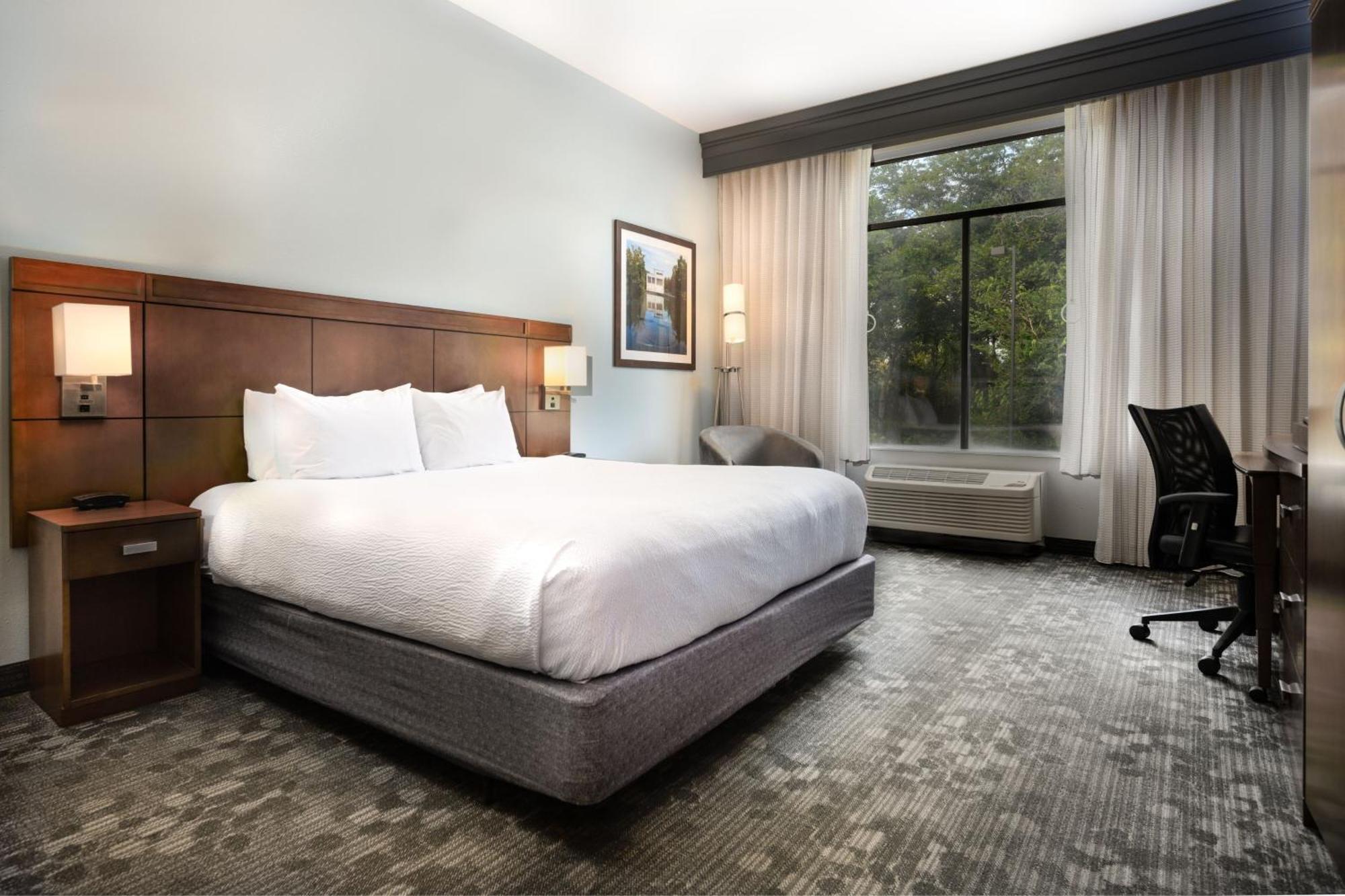 King Room,1617846560:JPEG