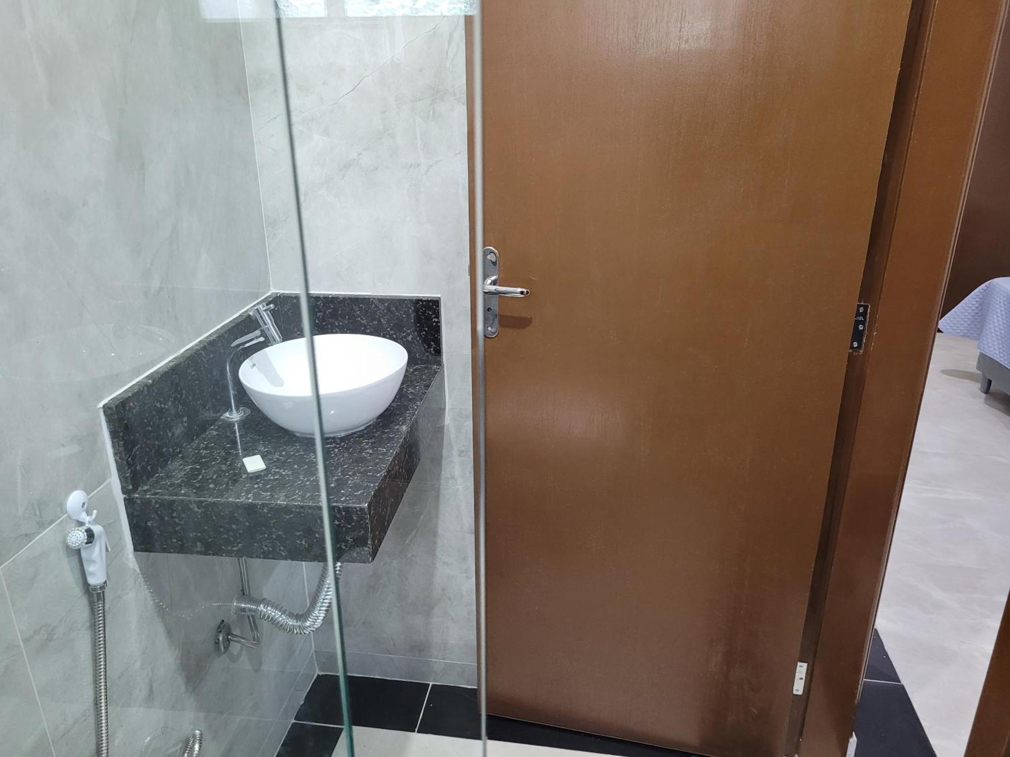 Quarto Triplo Econômico