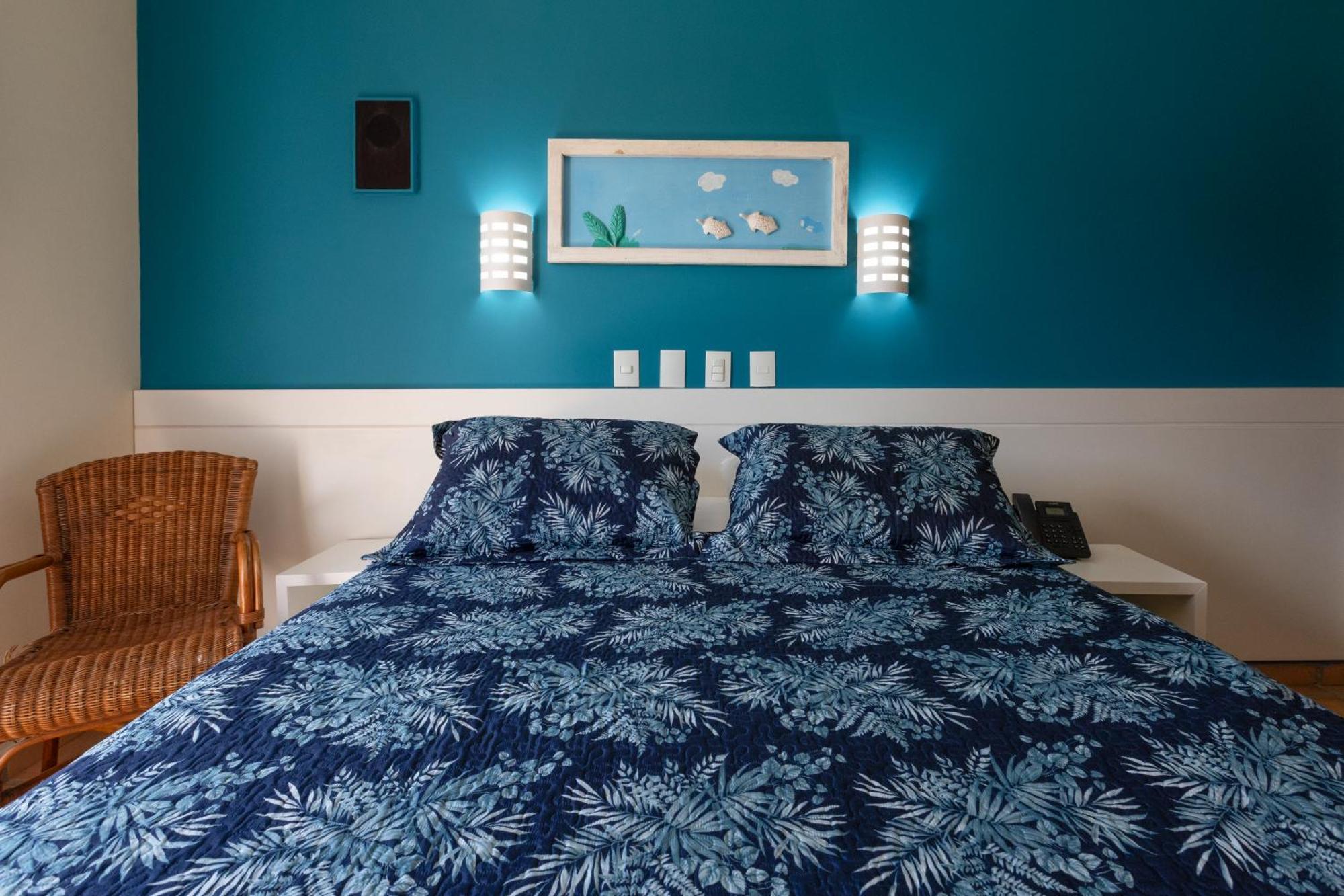 Quarto Duplo com Vista da Piscina