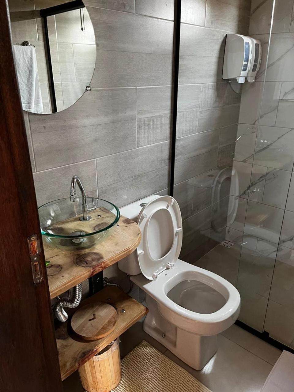 Suite,1629449564:JPEG