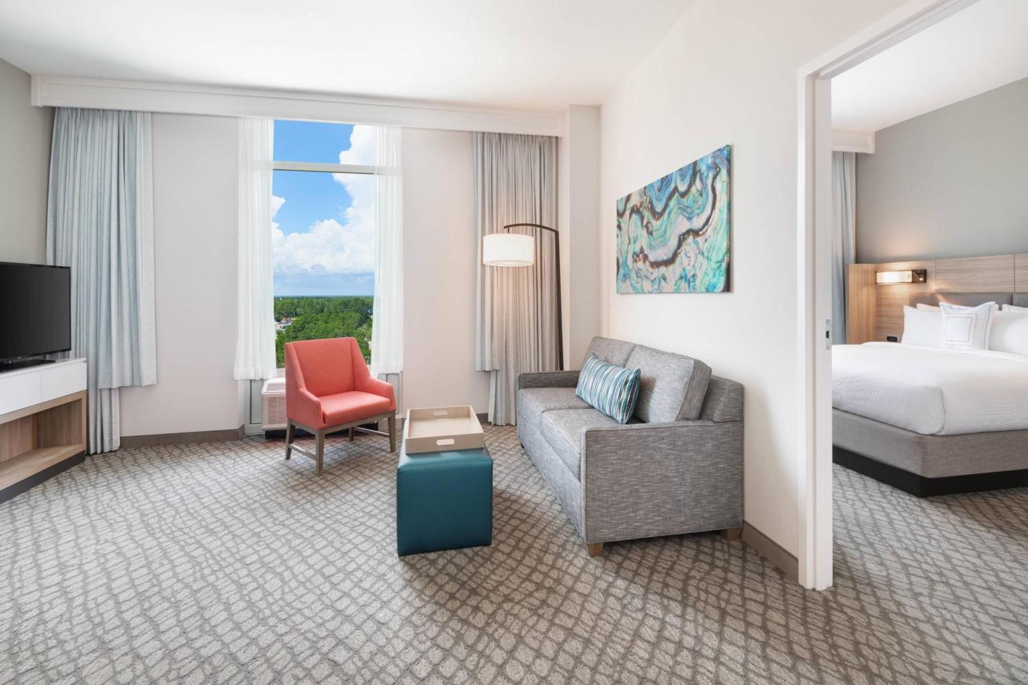 1 Bedroom 2 room Suite, 1 King, Sofa bed, Inland view,1633711754:JPEG