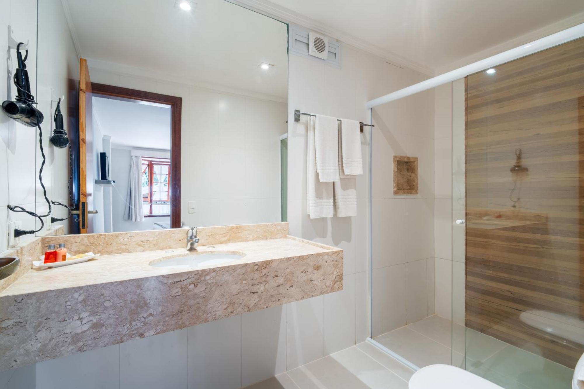 Luxury Double Room,1638483678:JPEG