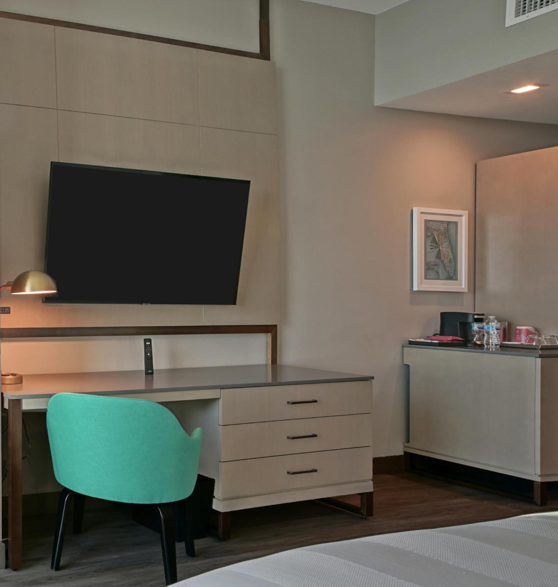 Standard King Room