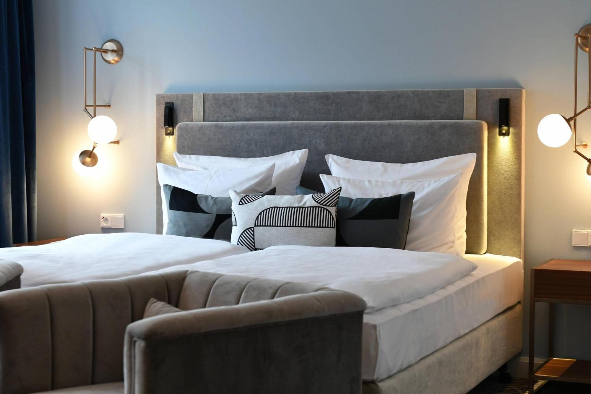 Grand Deluxe Double Room,1643134346:JPEG