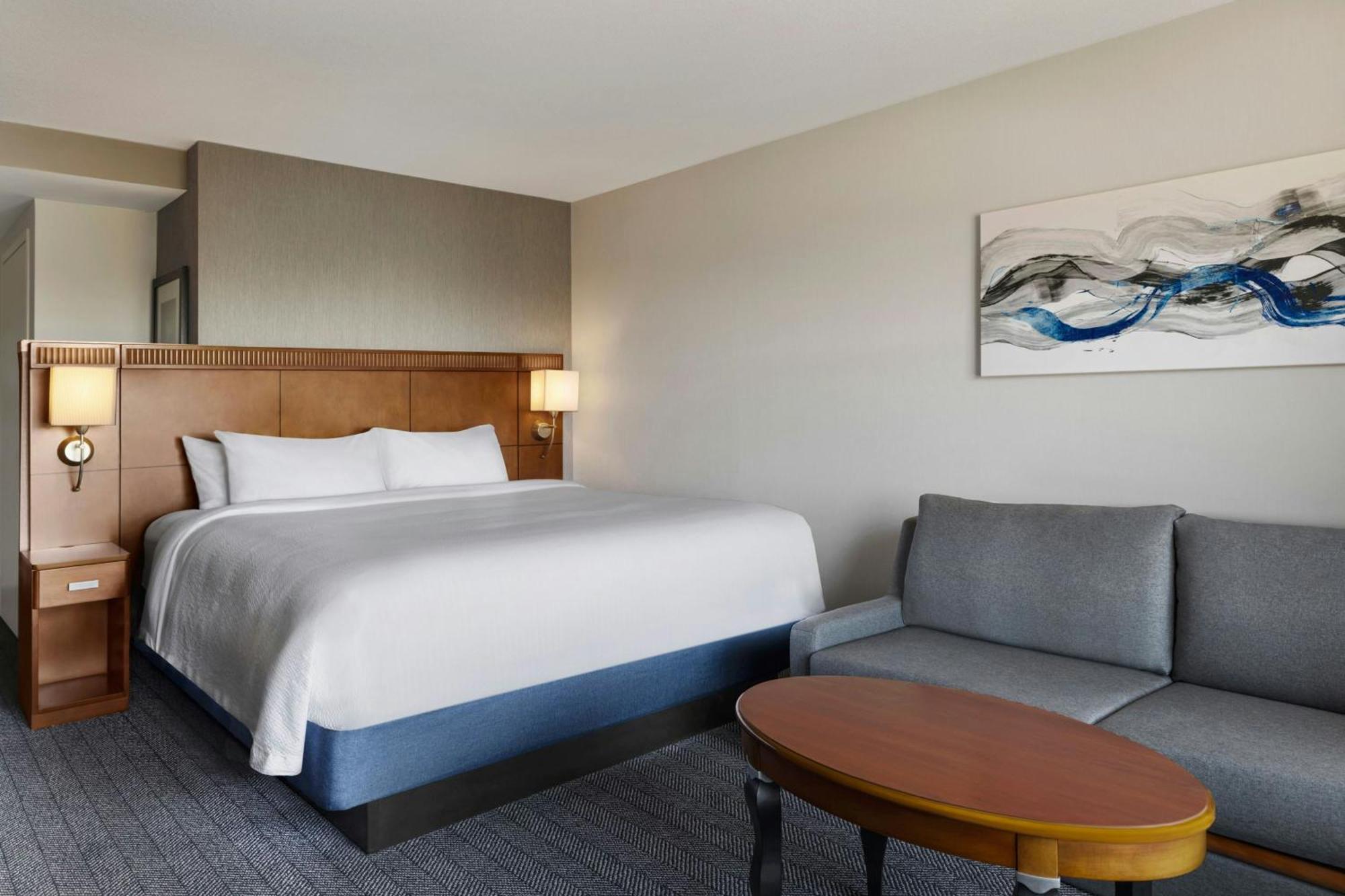 King Room with Sofa Bed,1643164617:JPEG