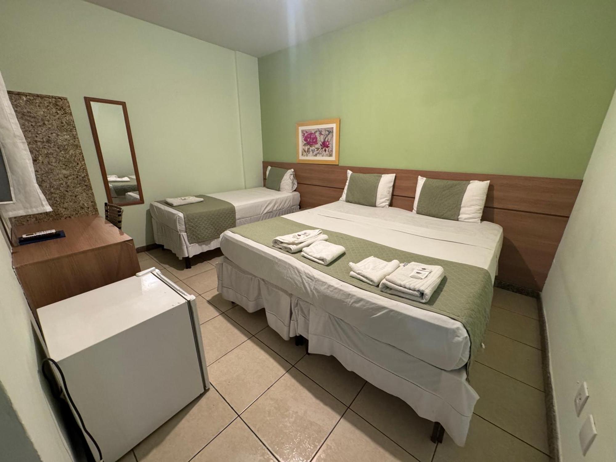 Quarto Triplo Standard