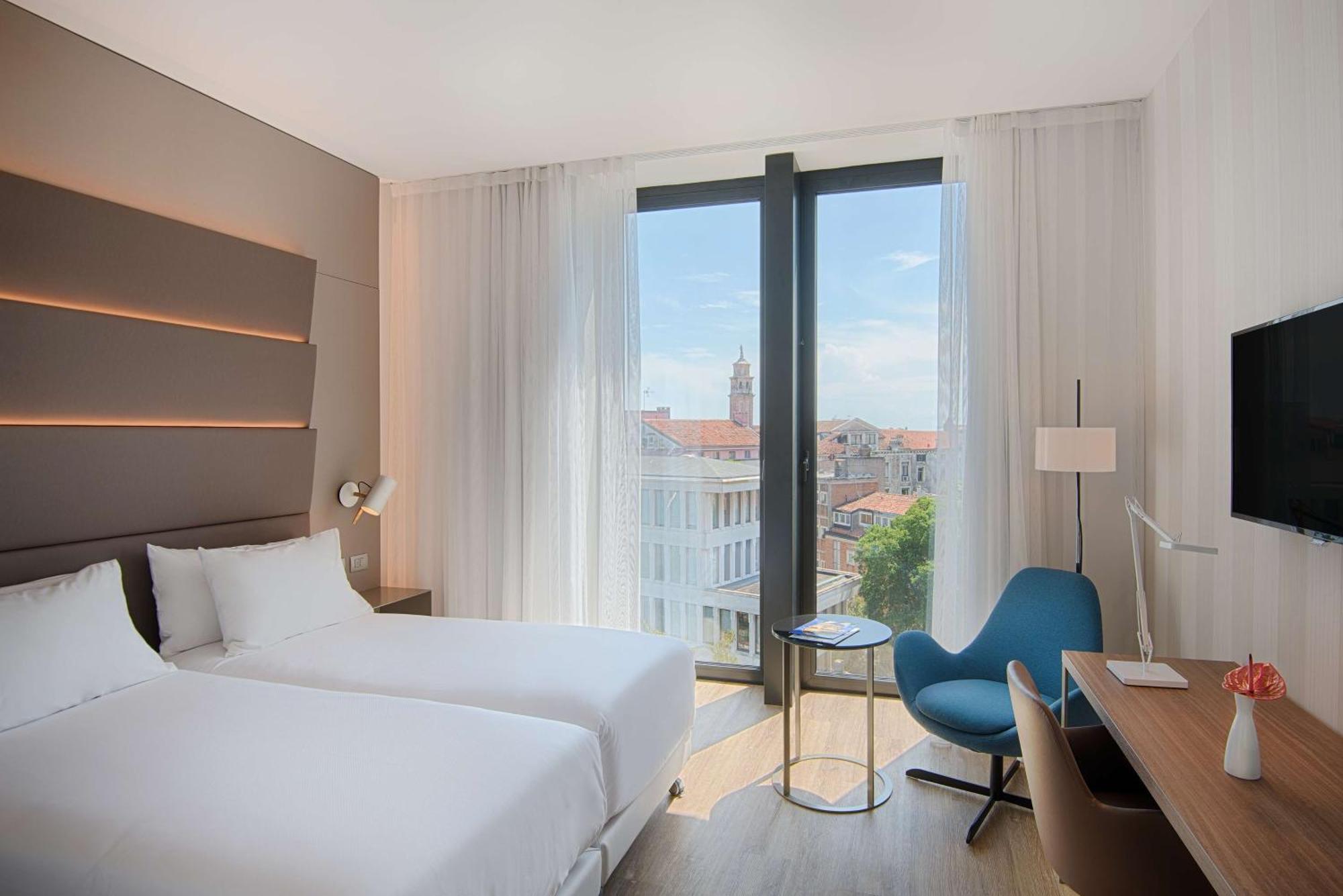Superior Double or Twin Room City View,1645693773:JPEG