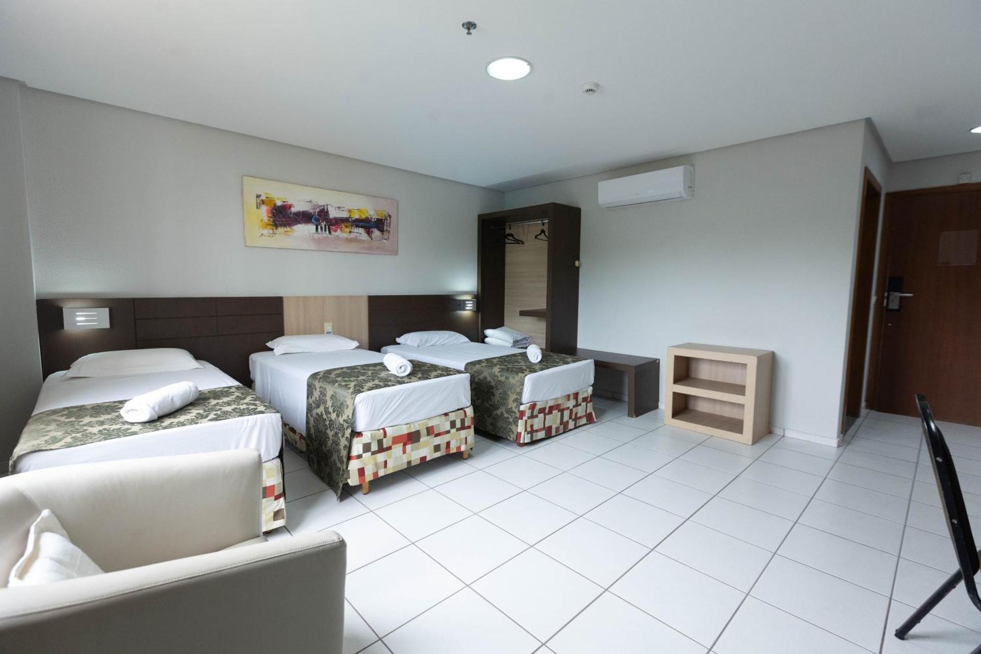 Luxury Triple Room,1646905303:JPEG