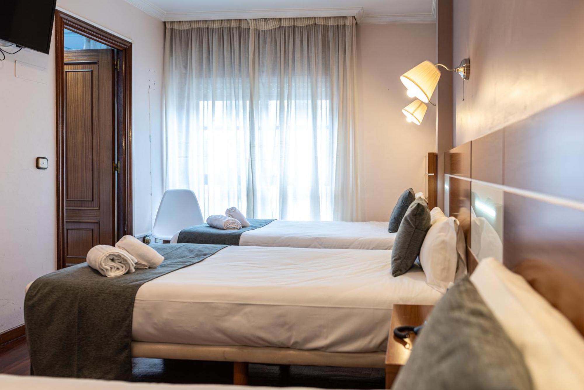 Triple Room,1649023164:JPEG