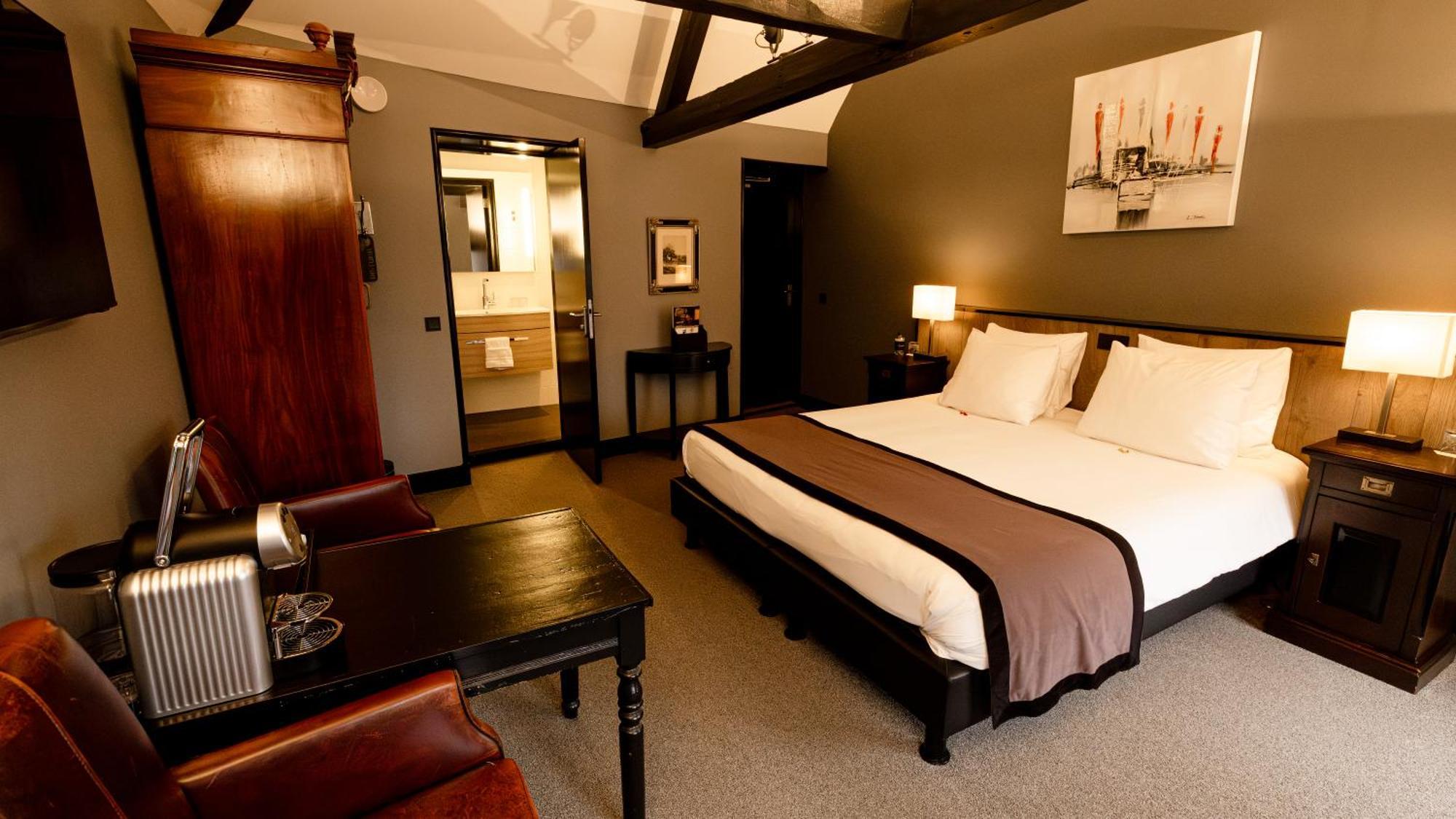 Deluxe Suite,1649028880:JPEG