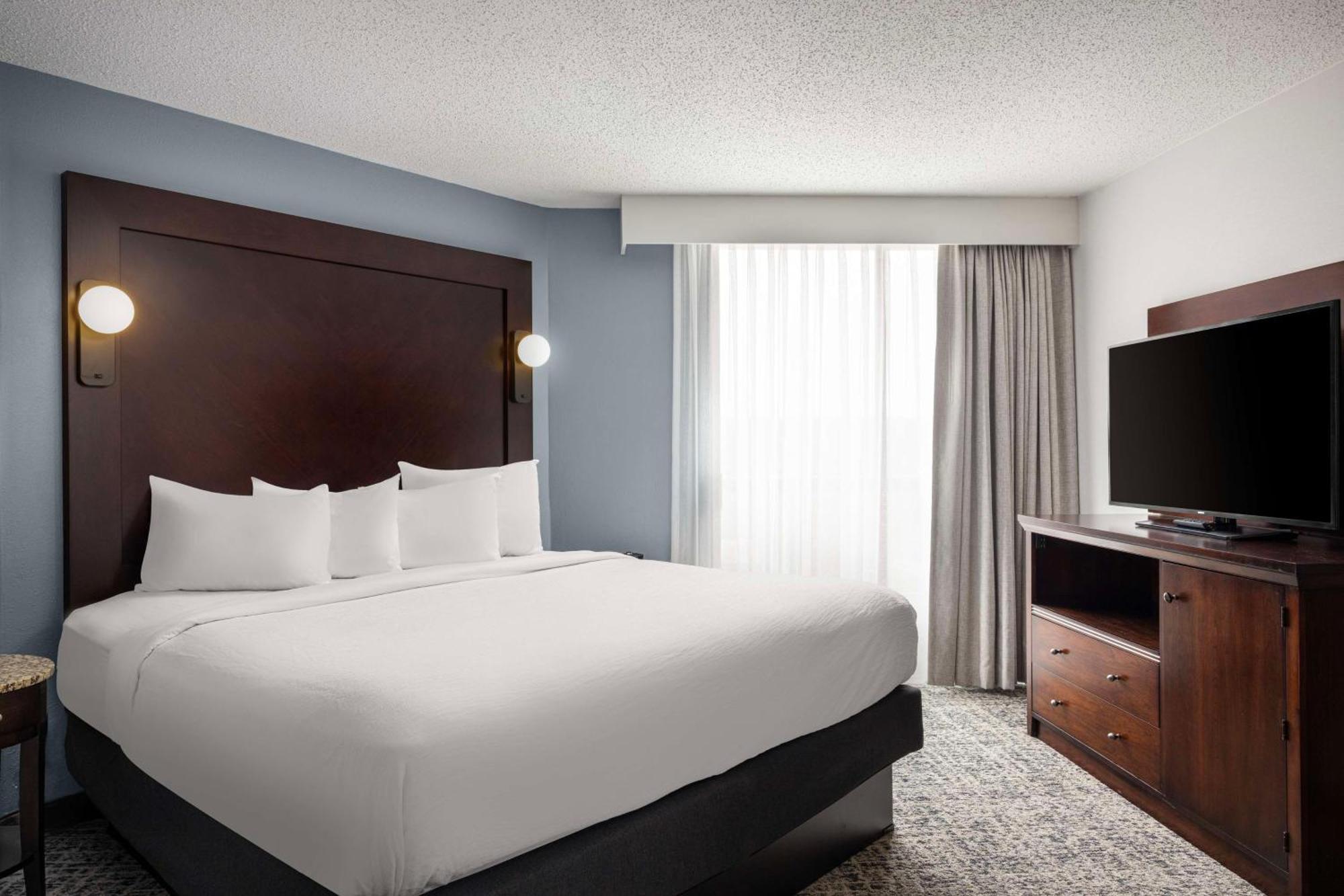 Two-Bedroom Suite - Non-Smoking