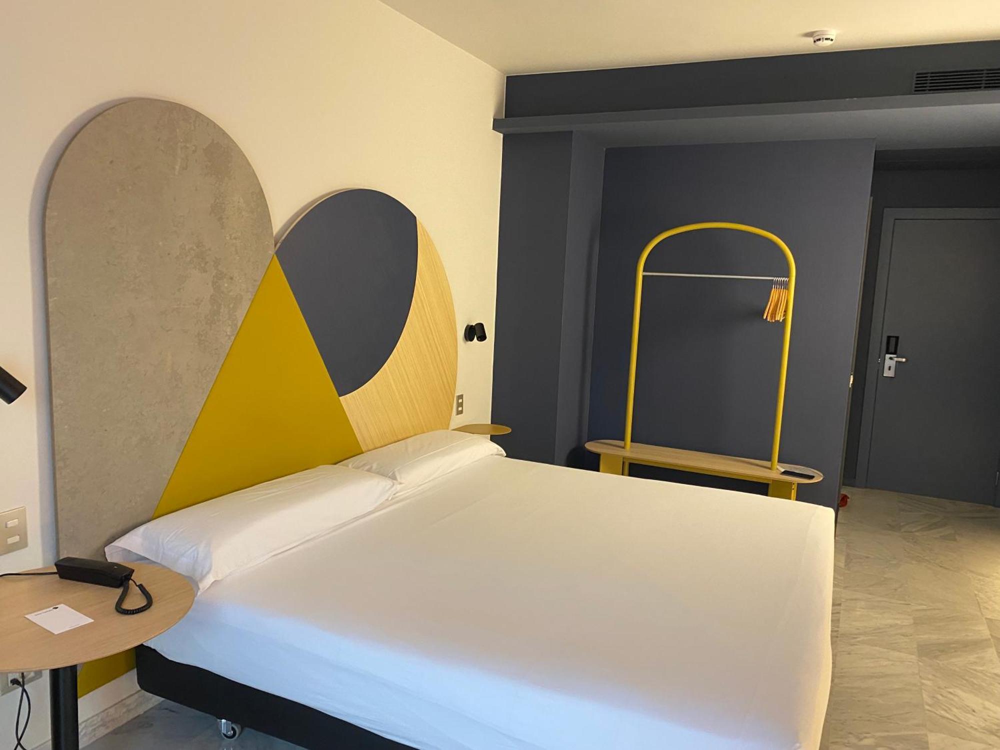 Double or Twin Room,1651726807:JPEG