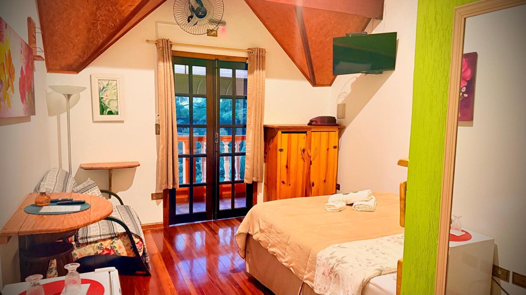 Quarto Duplo Deluxe com Varanda