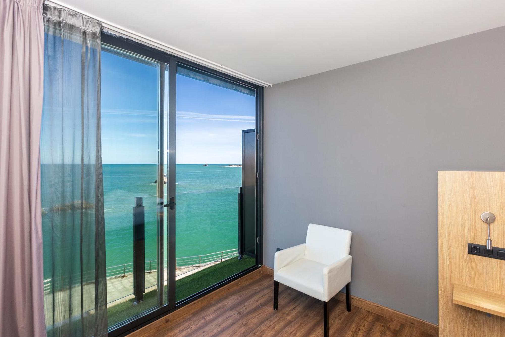 Double or Twin Room Sea View,1655269597:JPEG