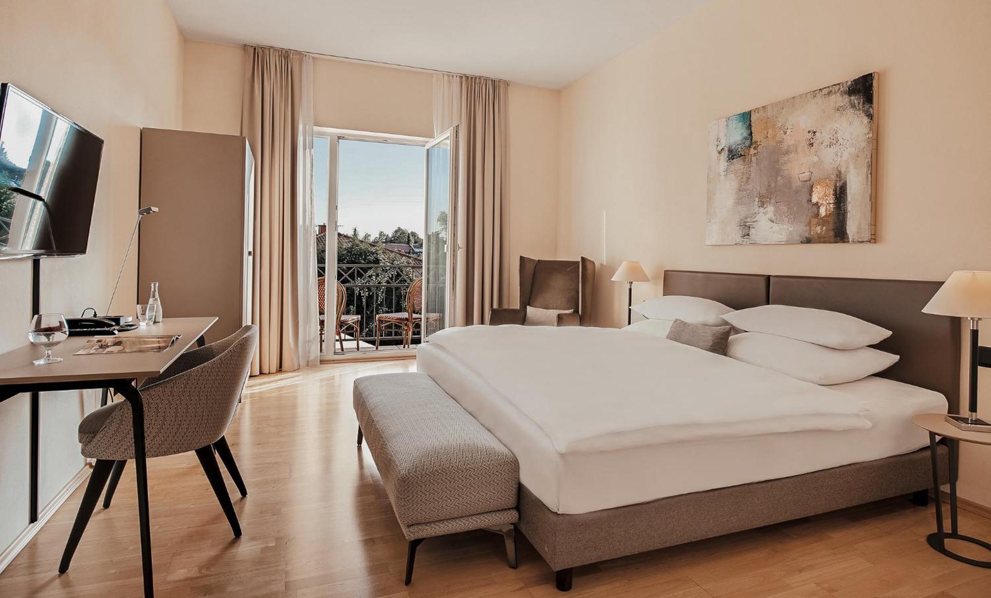 Superior Doppelzimmer mit Gartenblick und Balkon