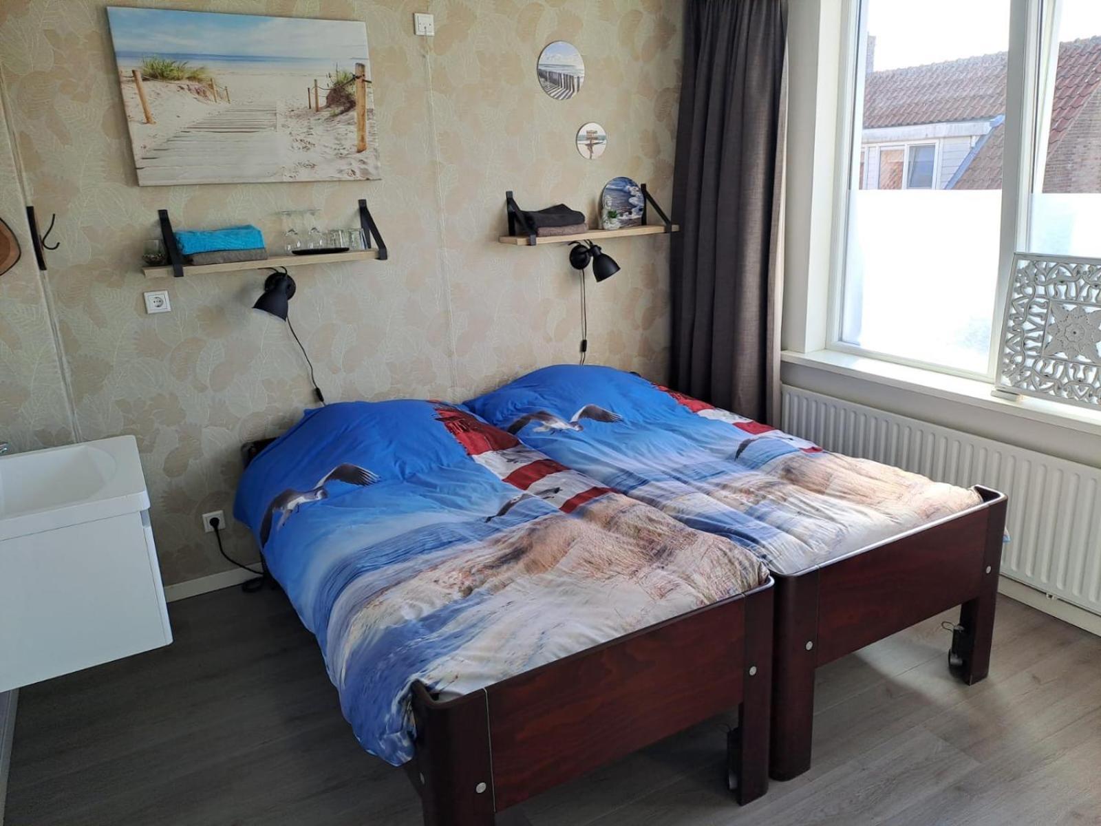 Double Room with Shared Bathroom,1660349556:JPEG