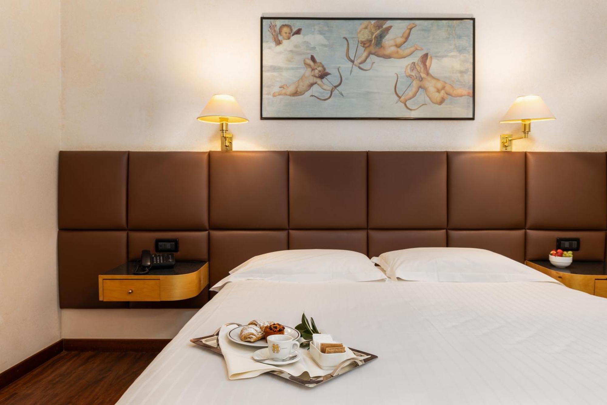 Junior Suite,1661106343:JPEG