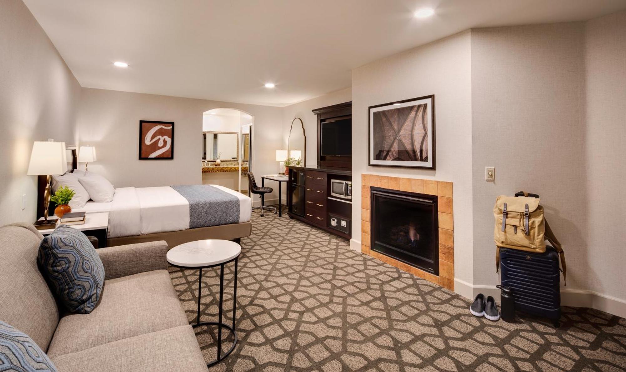 Deluxe King Studio Suite-Exterior View,1664653707:JPEG