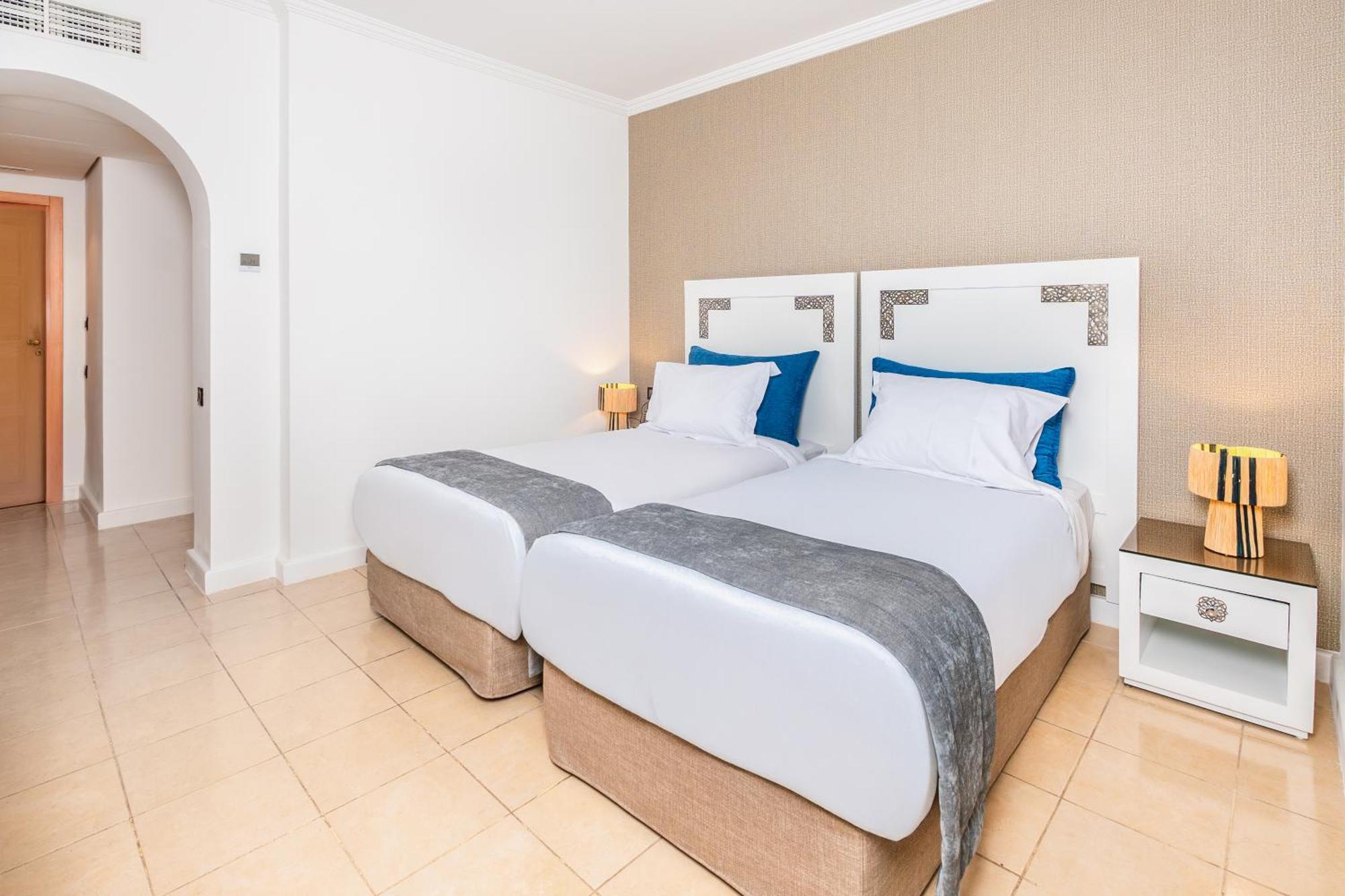Standard Twin Room,1666657122:JPEG
