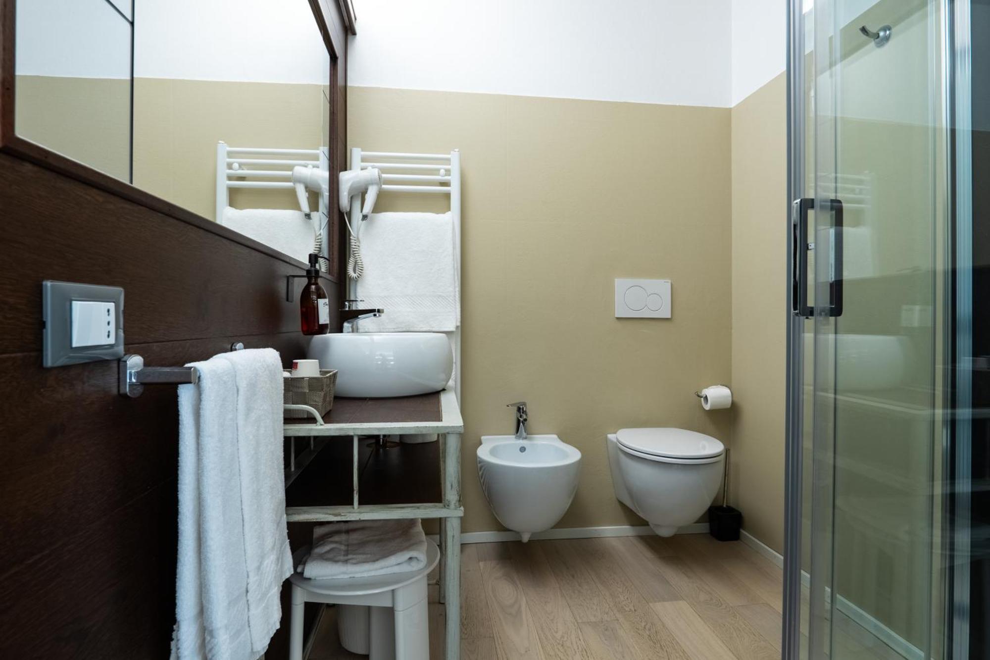 Double or Twin Room with Extra Bed,1668045815:JPEG