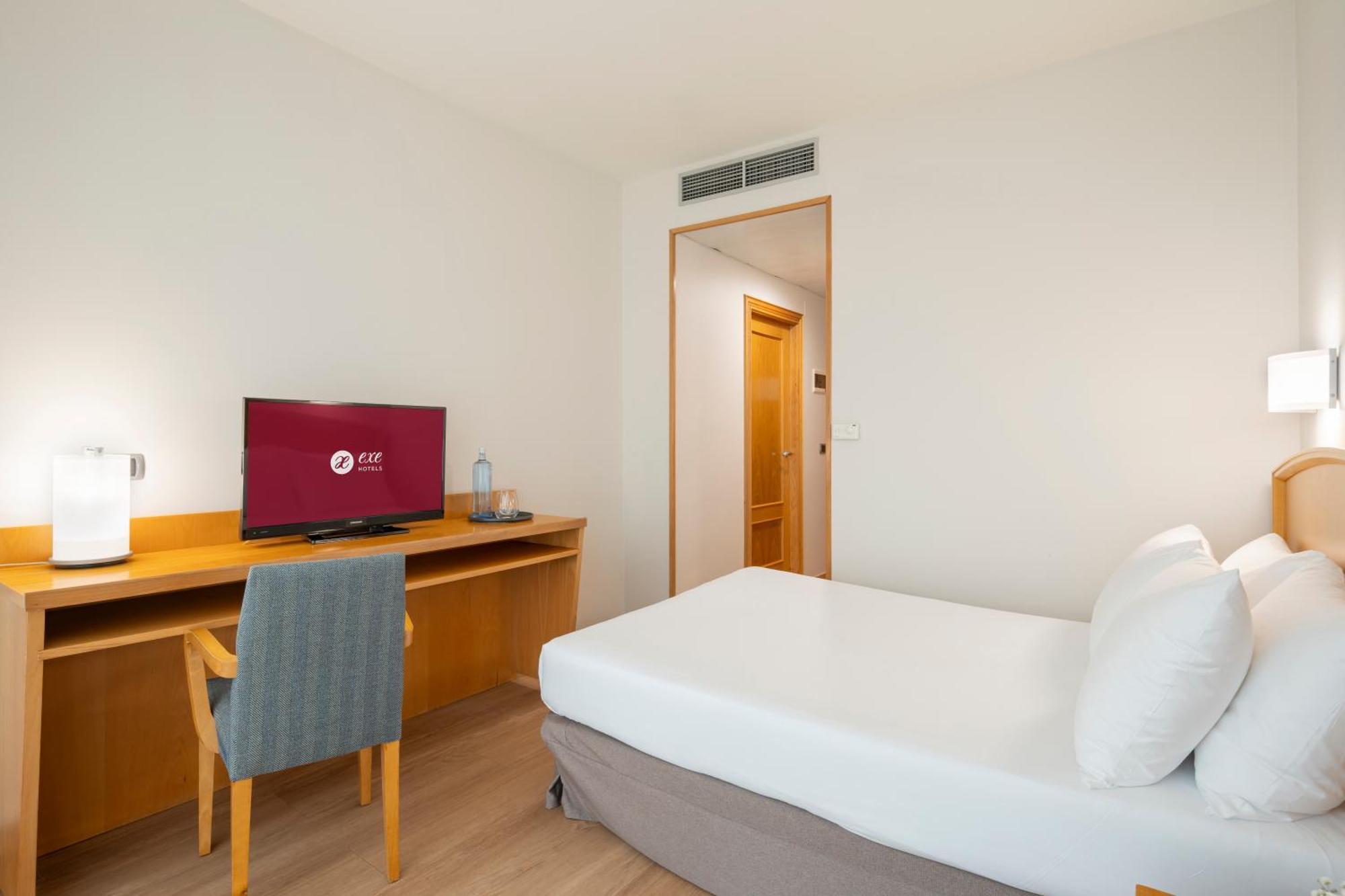 Single Room,1680578700:JPEG
