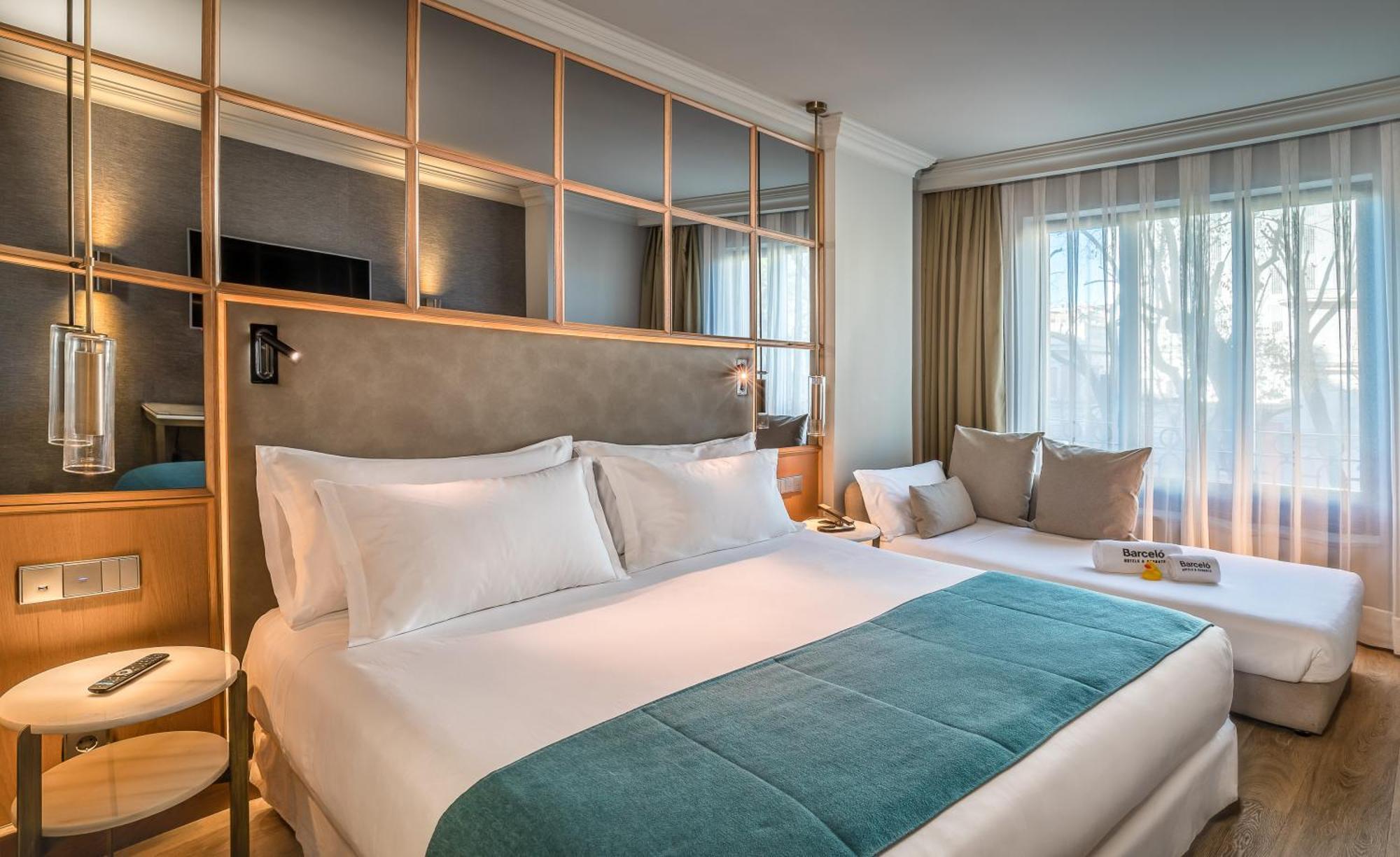 Premium King Room,1687450901:JPEG