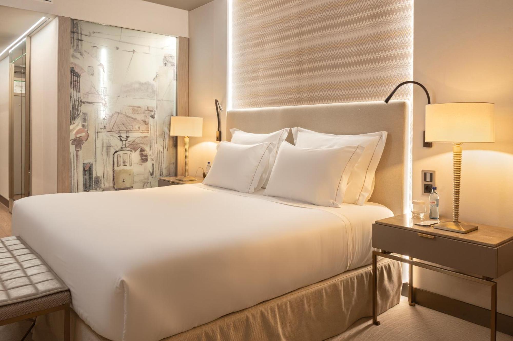 Premium Double or Twin Room,1687448042:JPEG