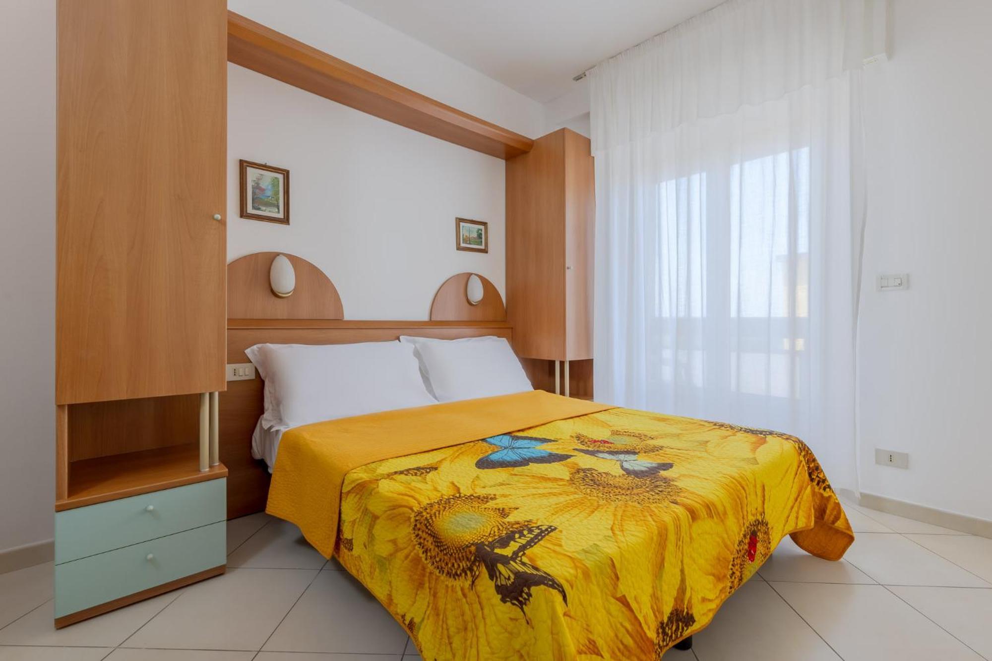 Double Room,1697123352:JPEG