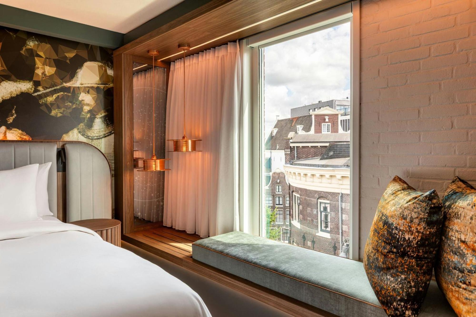 Deluxe Kamer met Kingsize Bed en Uitzicht over de Stad