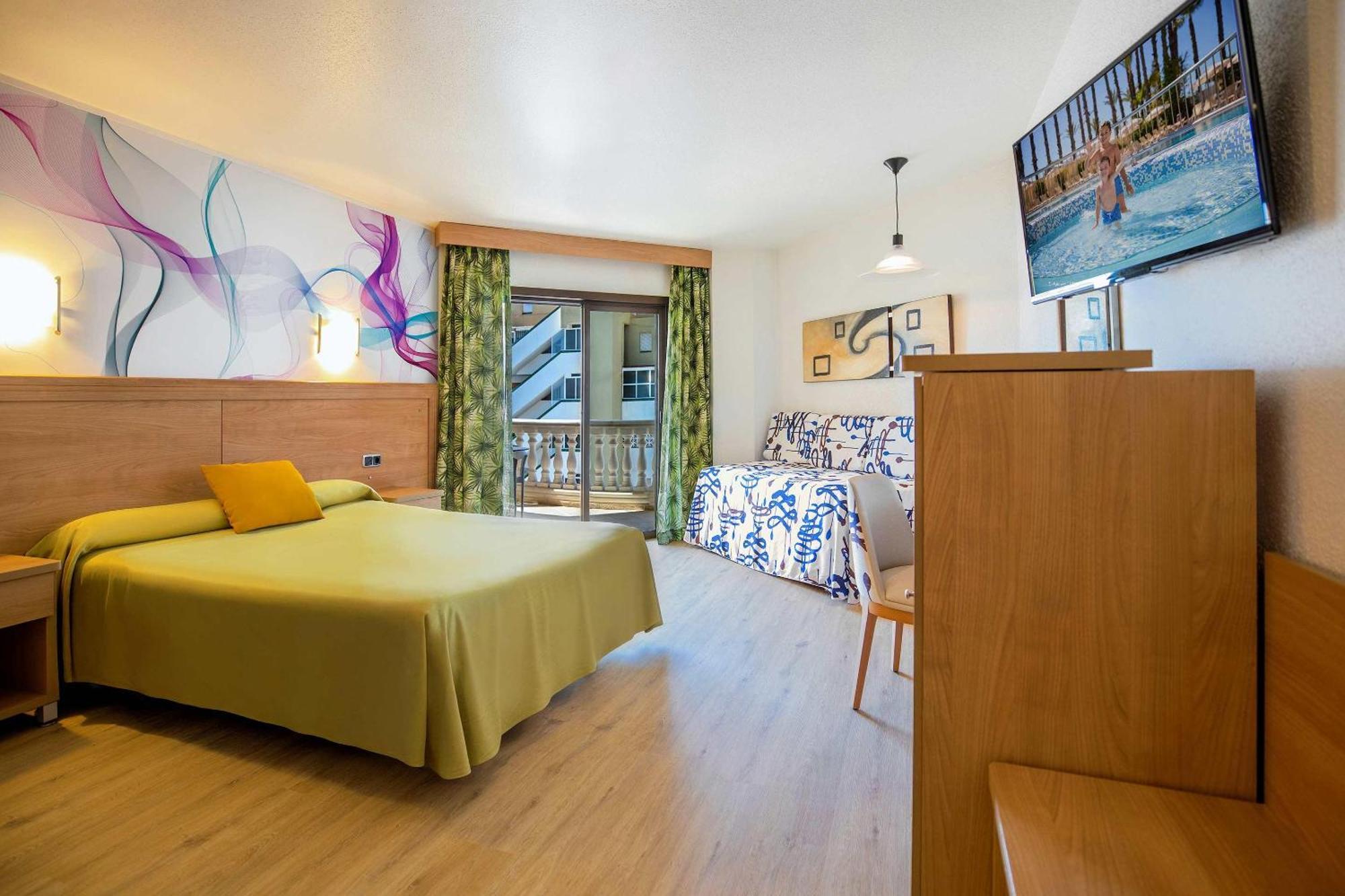 Superior Double or Twin Room,1697787655:JPEG