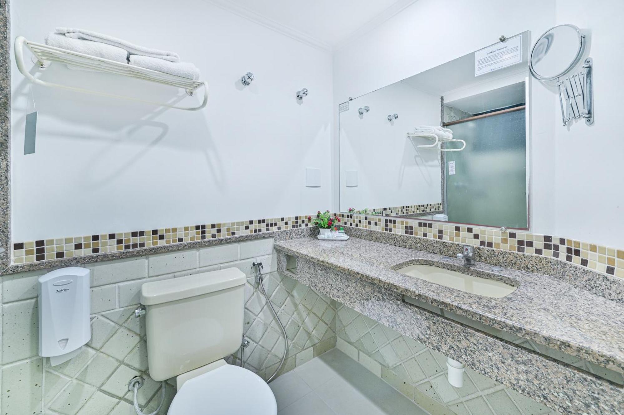 Quarto Duplo Standard