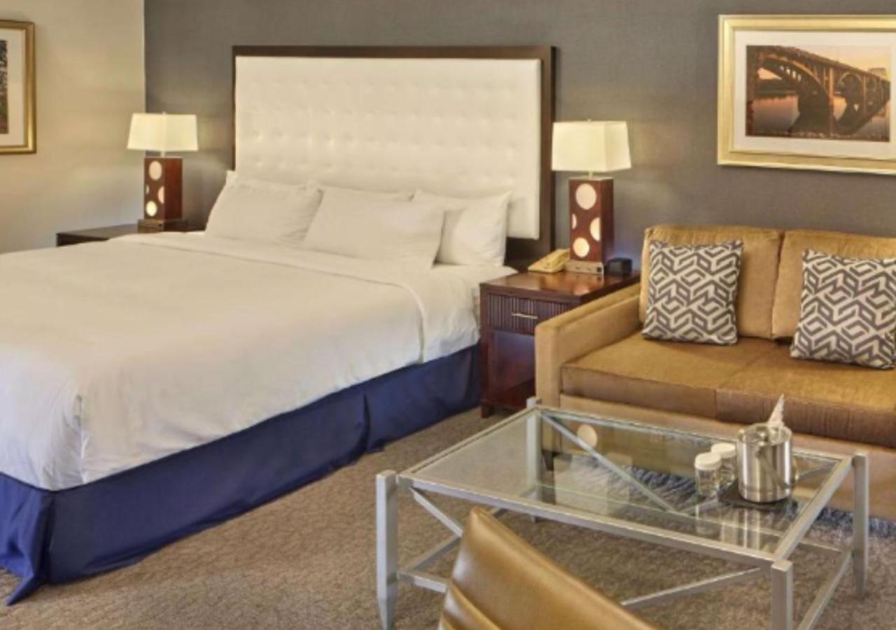 King Room with Sofa Bed - Non-Smoking,1557463912:JPEG
