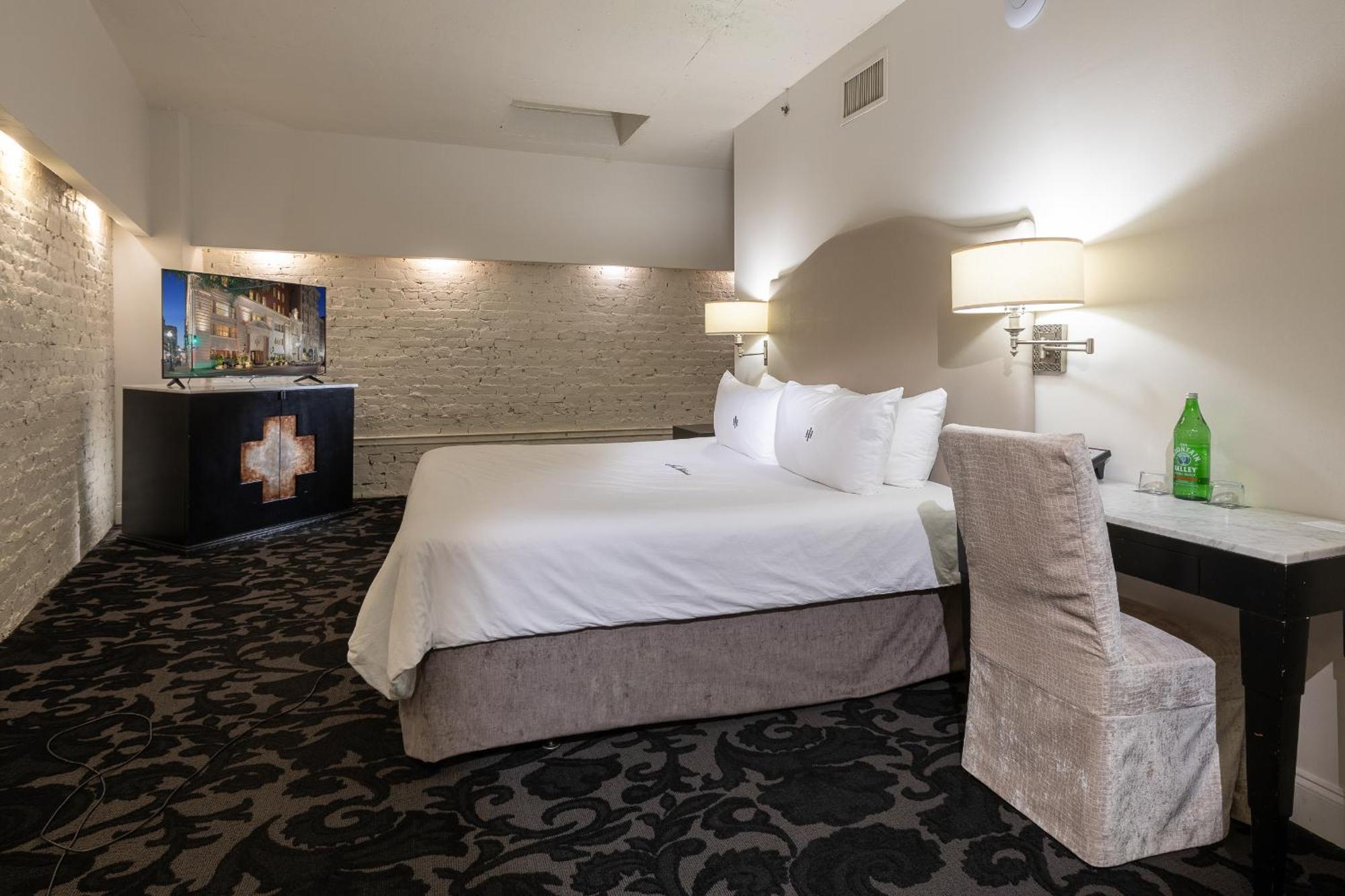 Standard Single Room,1742747188:JPEG
