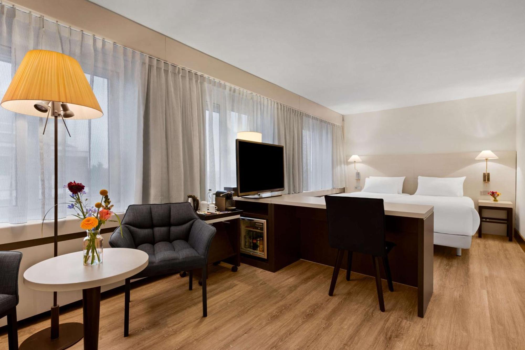 Superior Room with Extra Bed (2 Adults + 1 Child),1705611017:JPEG