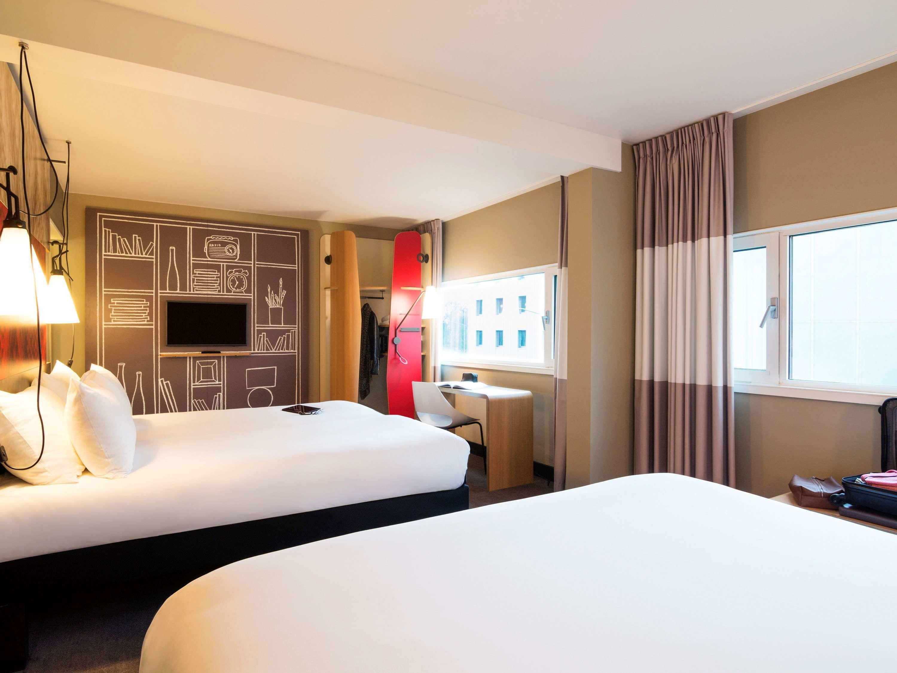 Superior Kamer met 1 Tweepersoonsbed en 2 Eenpersoonsbedden
