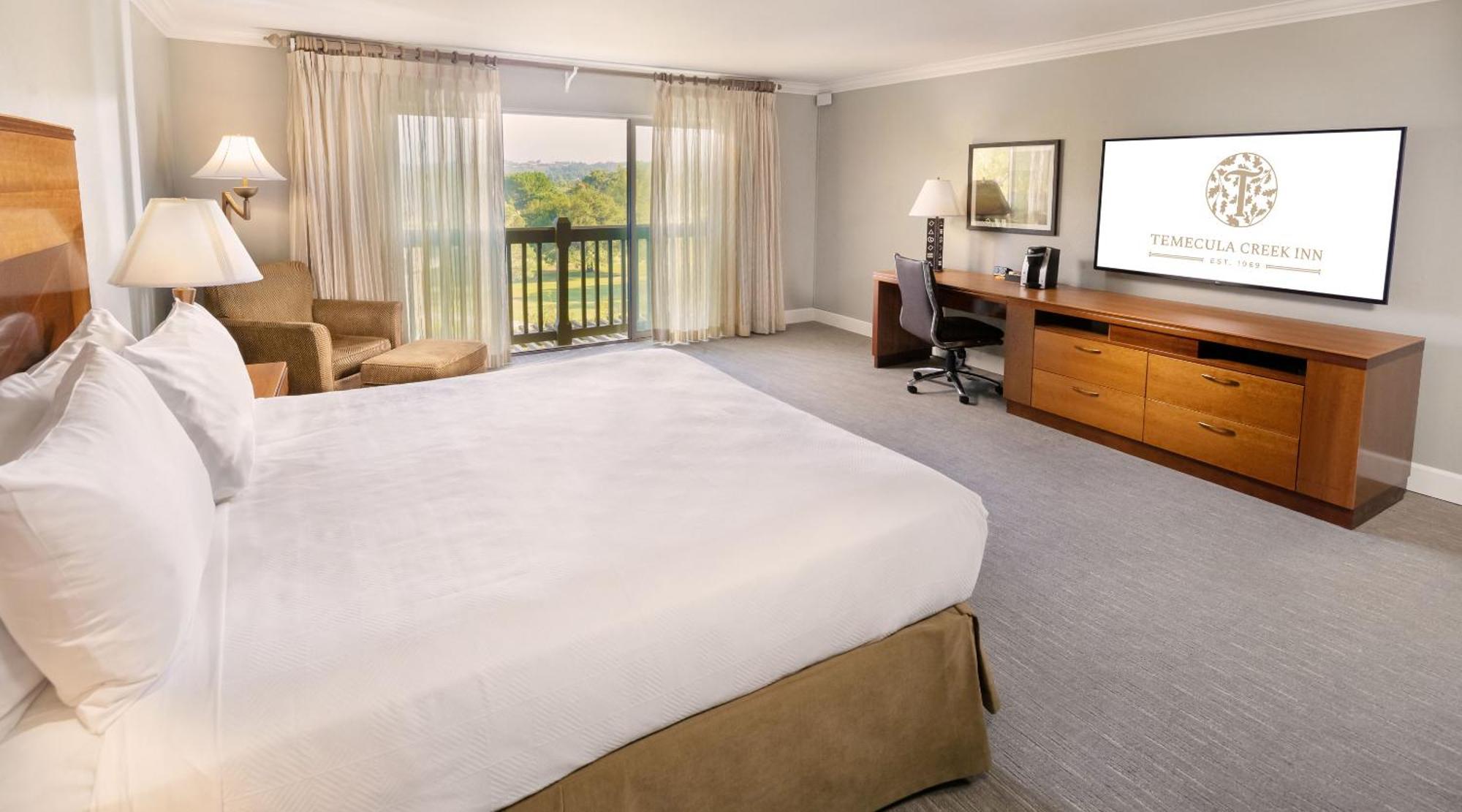 Standard King Room,686590425:JPEG