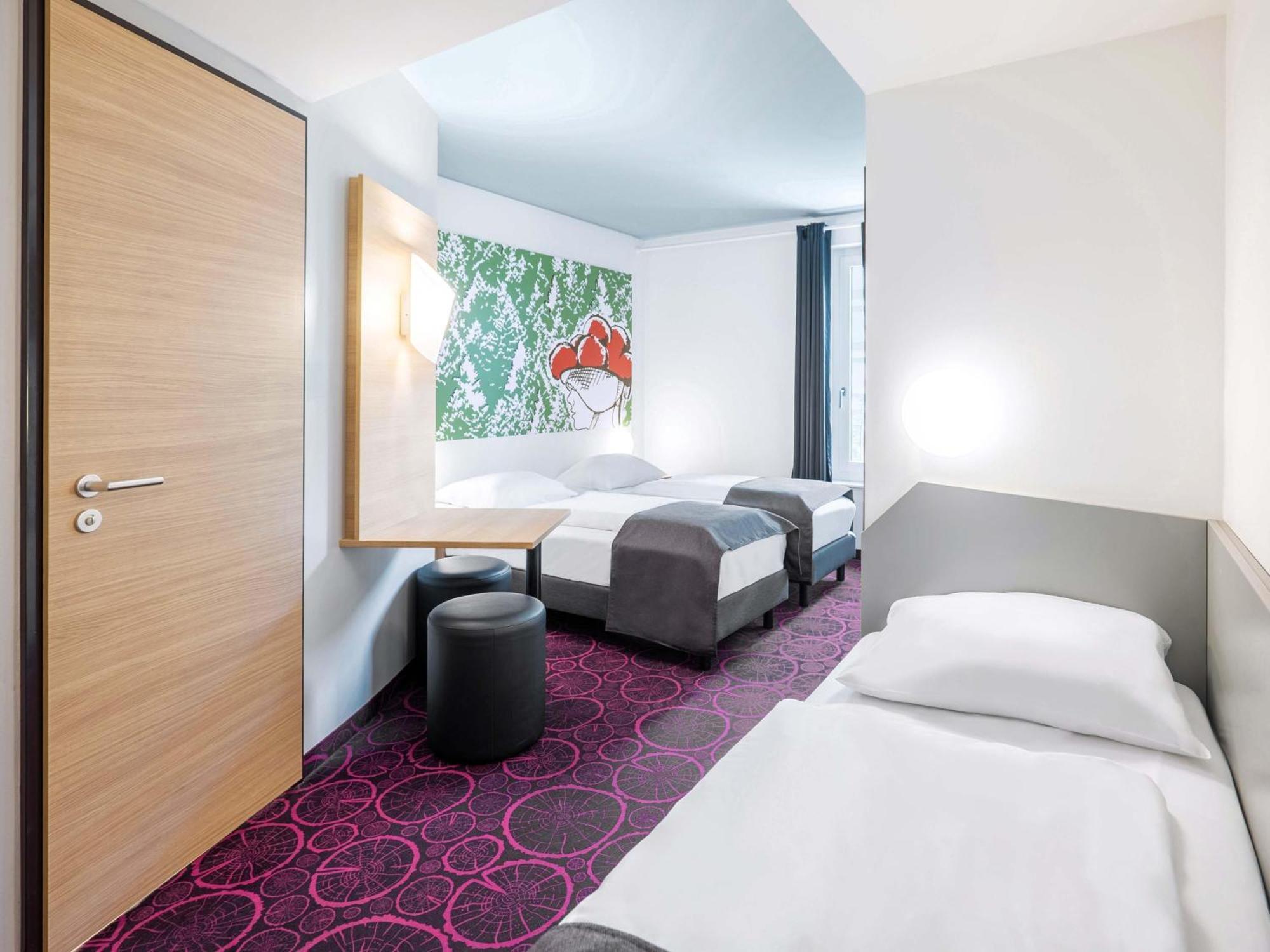Triple Room,1706917271:JPEG