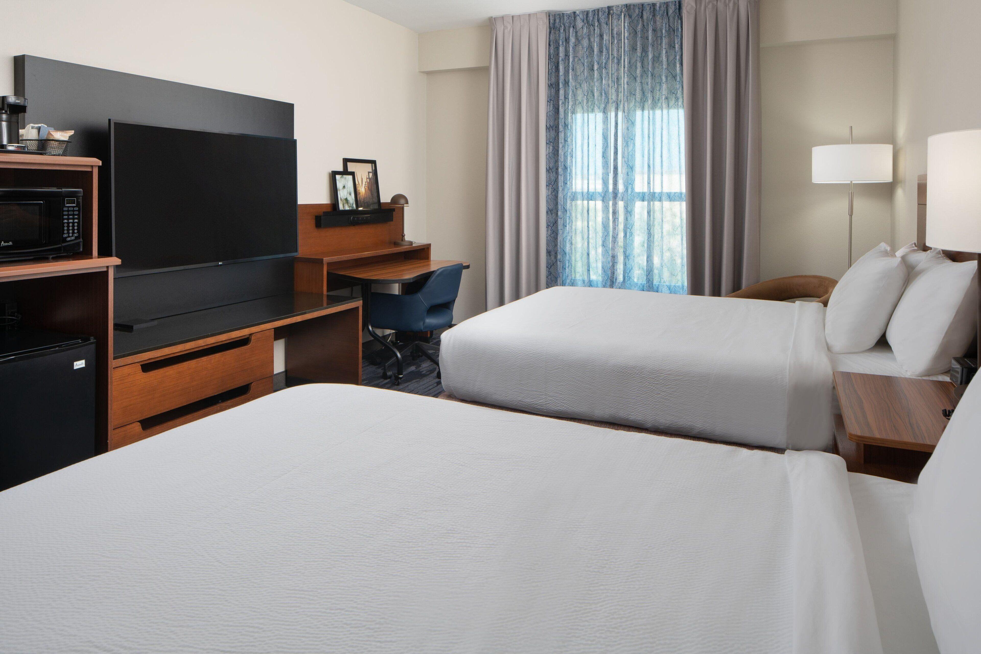 Queen Room with Two Queen Beds,1388055758:JPEG