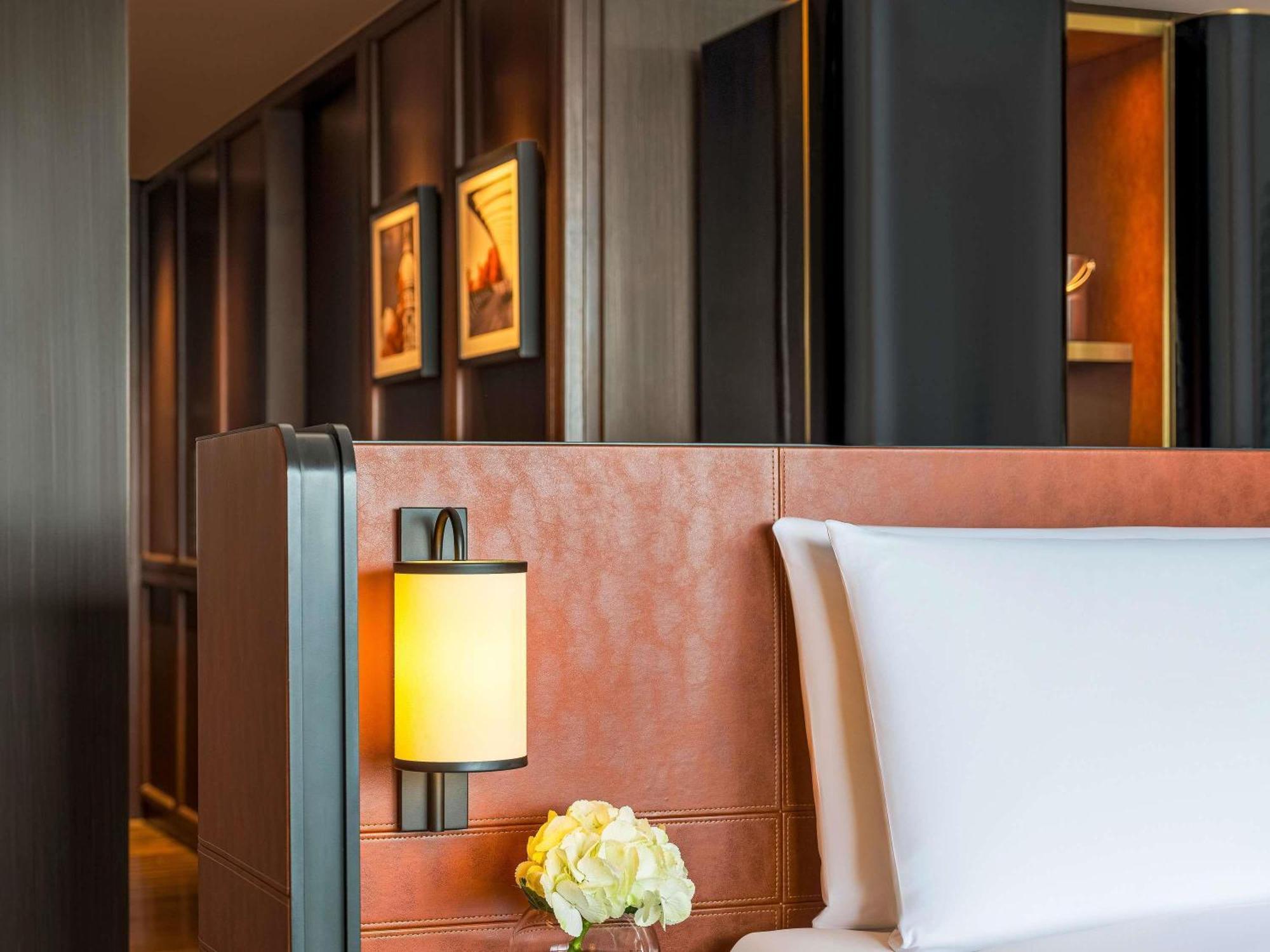 Hébergement de Luxe Marina Bay avec 1 Lit King-Size et Balcon - Vue sur Marina Bay