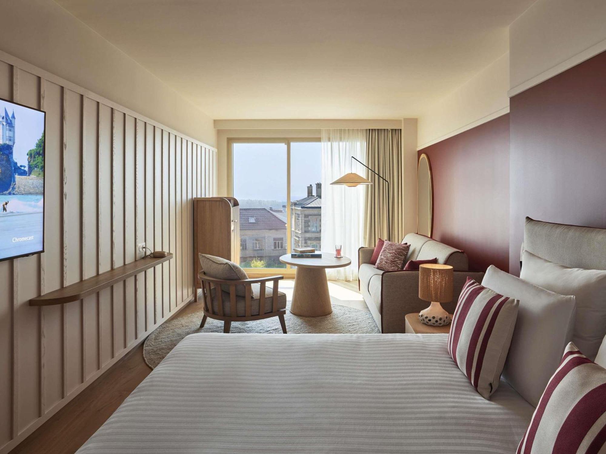 Suite Junior Lit King-Size avec Canapé-Lit - Vue sur Océan