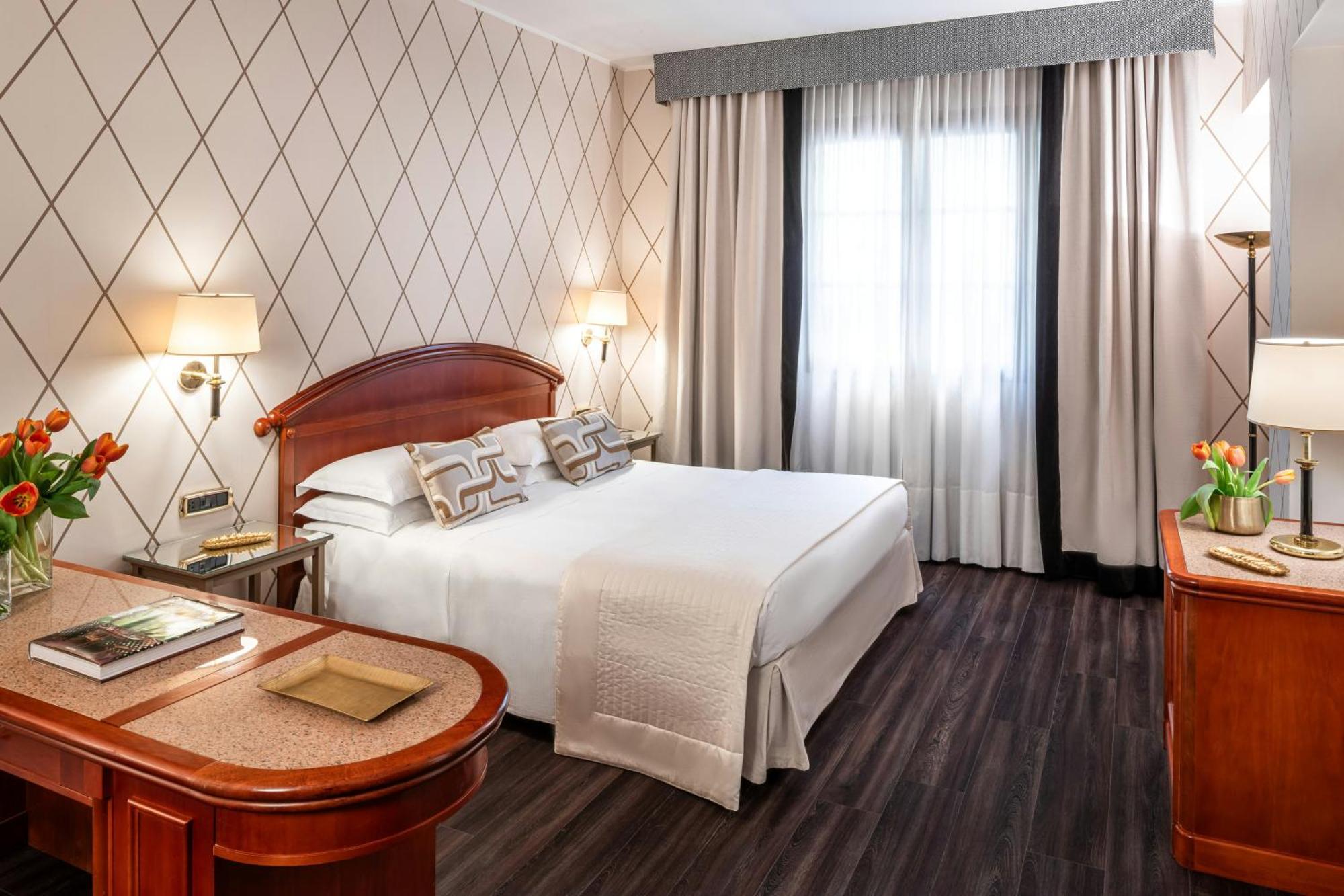 Junior Suite,1729992337:JPEG