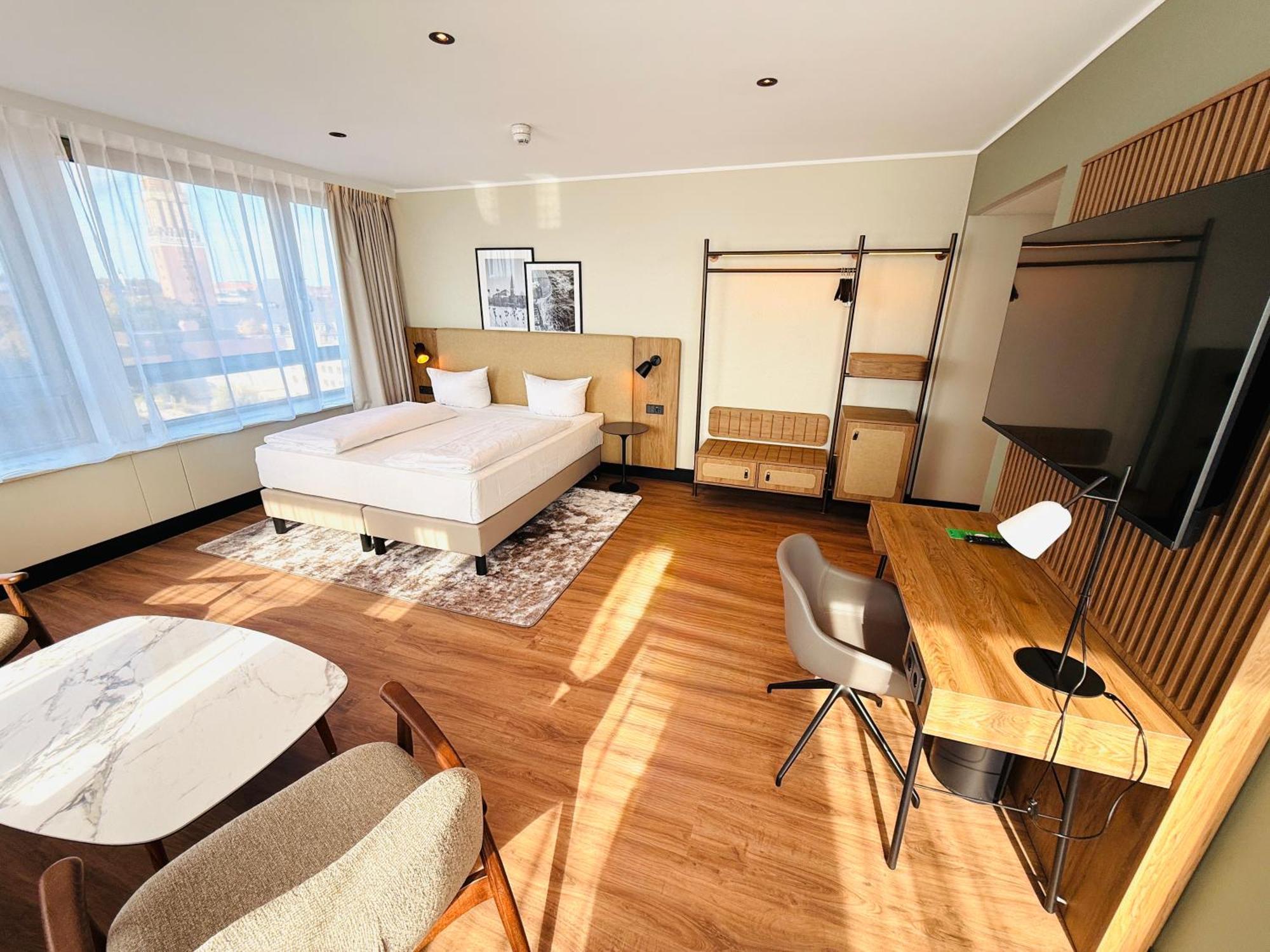 Standard Zimmer – 1 Kingsize-Bett und 1 Schlafsofa